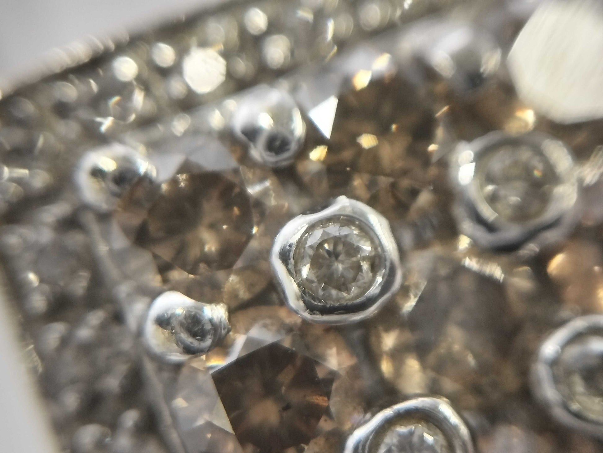 D2.58ct 750 10.4g Ring