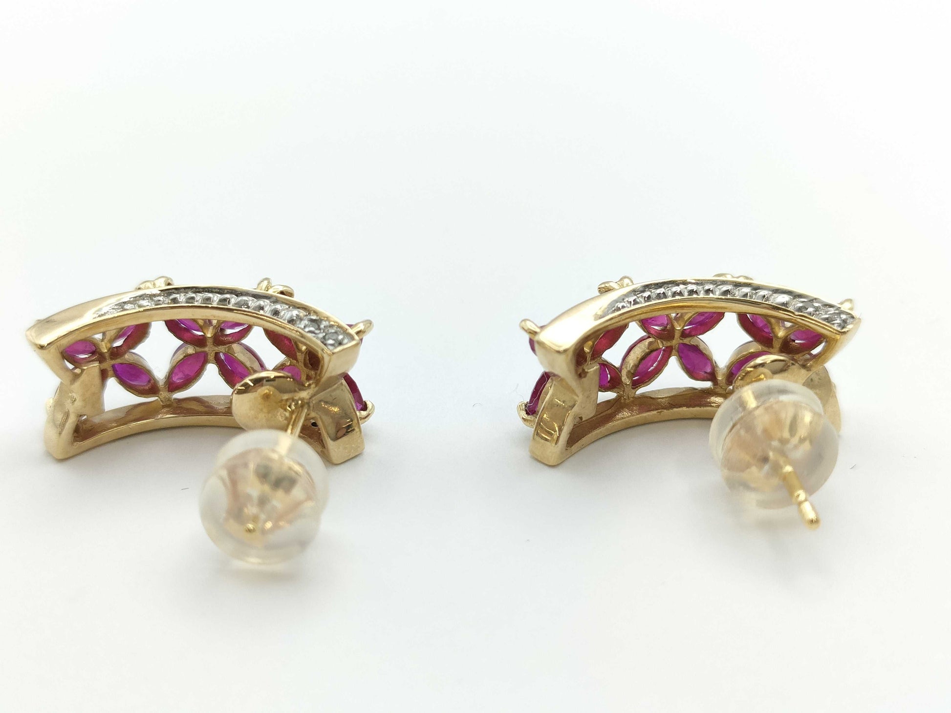Ruby Diamond K18 4.8g Earrings