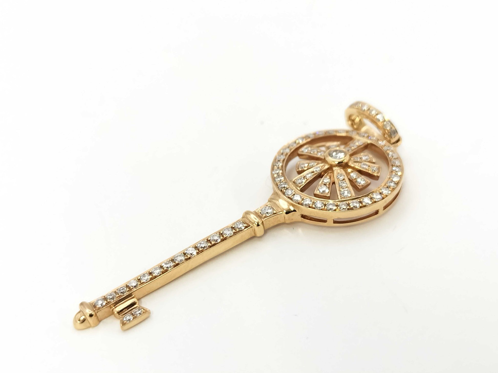 Key Motif D0.57ct K18 4.1g Pendant Top