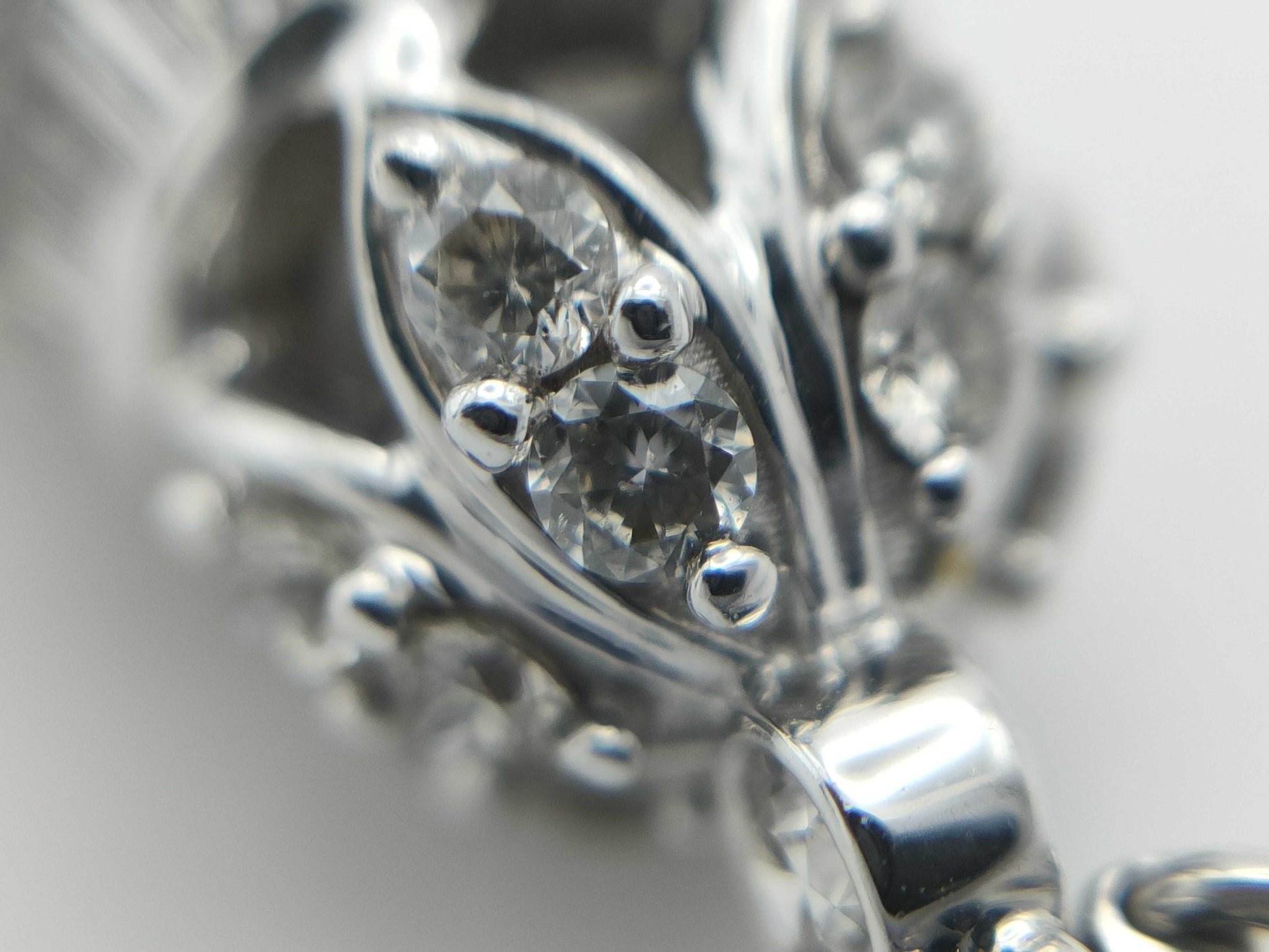 D1.54ct K18WG 5.9g Pendant Top