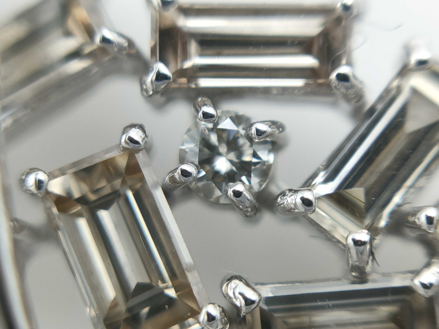D2.00ct K18WG 4.6g Pendant Top