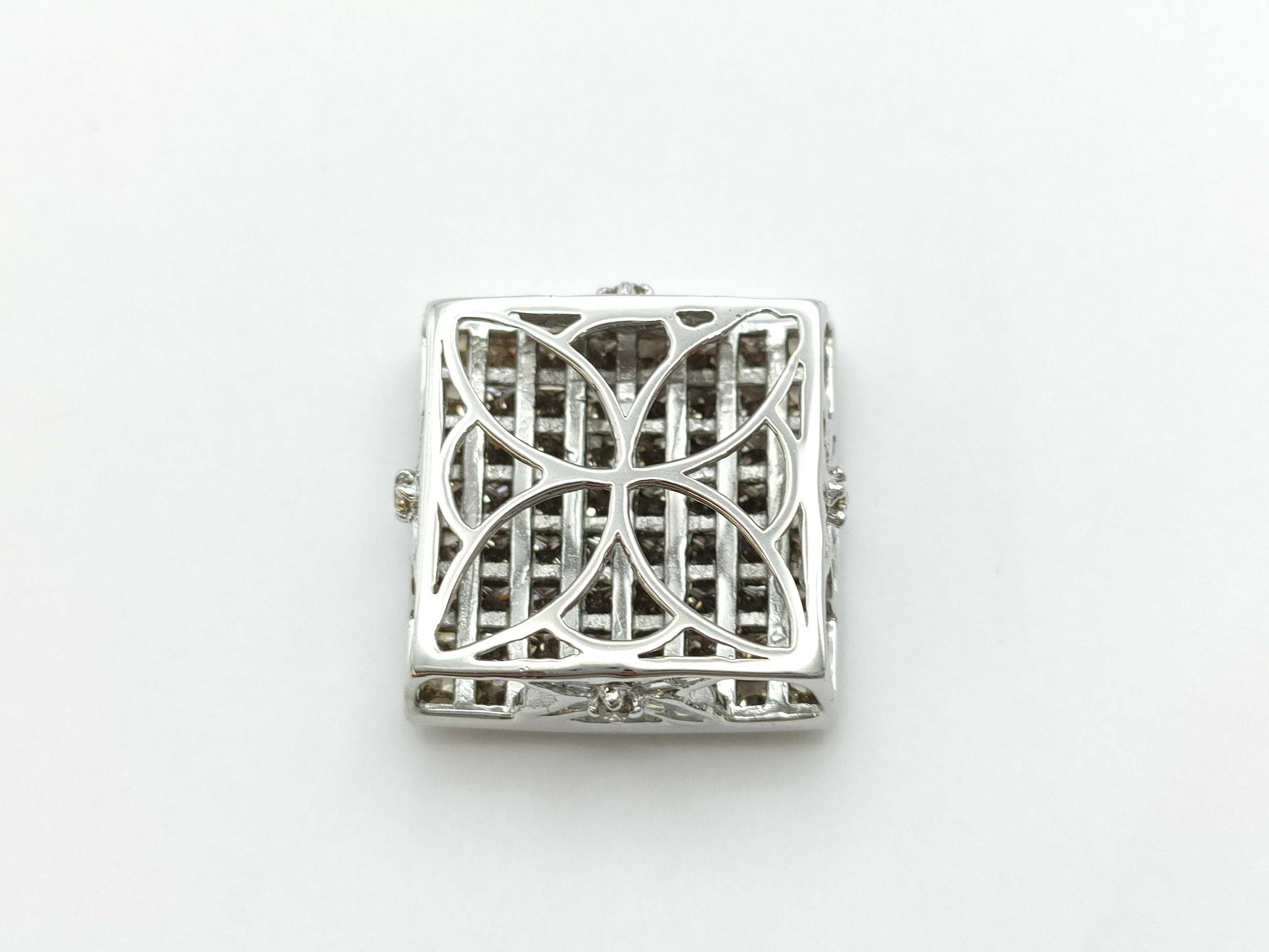 D3.33ct K18WG 4.0g Pendant Top