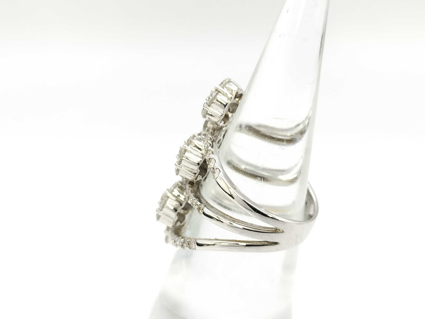 D3.32ct 750 9.7g Ring