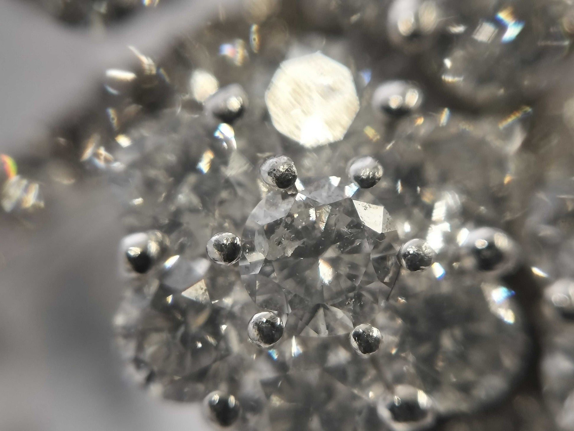 D3.32ct 750 9.7g Ring