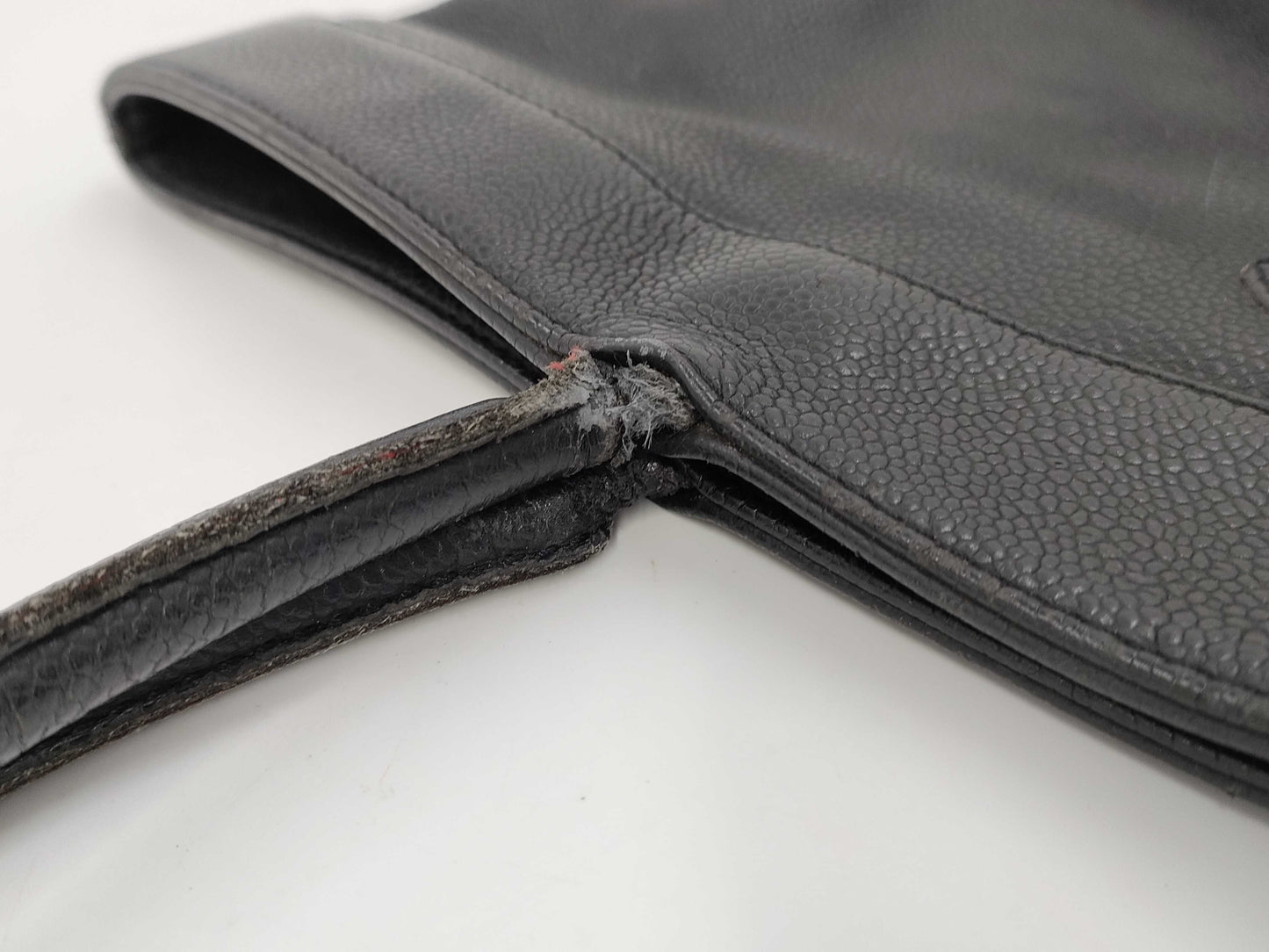 CHANEL CHANEL Caviar Skin Tote Bag Coco Mark Seal with Seal