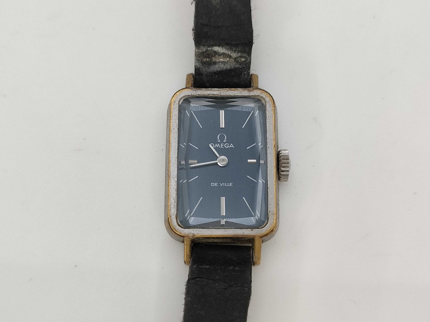 OMEGA Devil Hand-Wound Navy Blue Dial Immovable Women's Watch