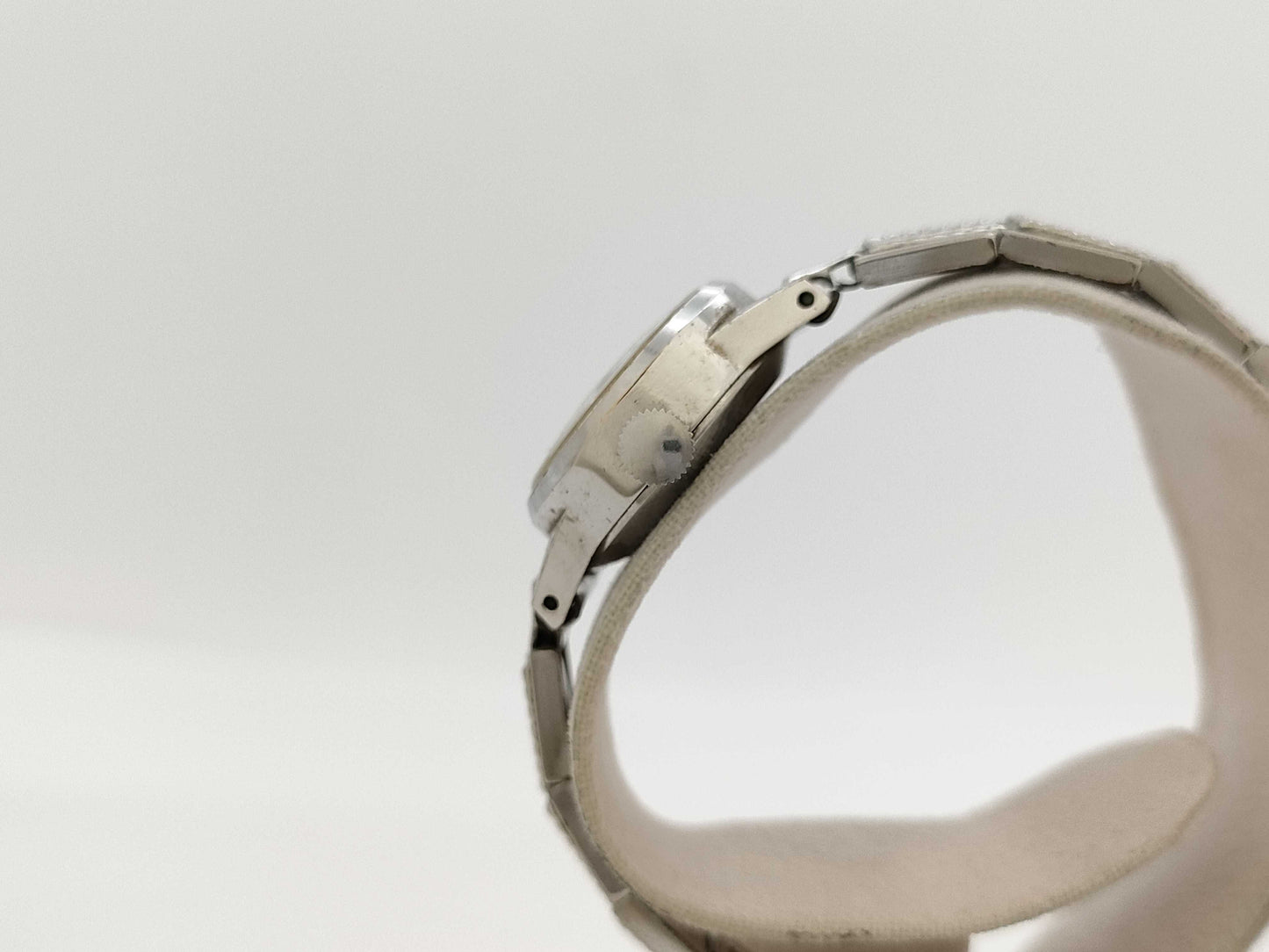 CITIZEN CITIZEN RHONE RH0Q5701-Y 7080693 Hand-Wound Immovable Women's Watch