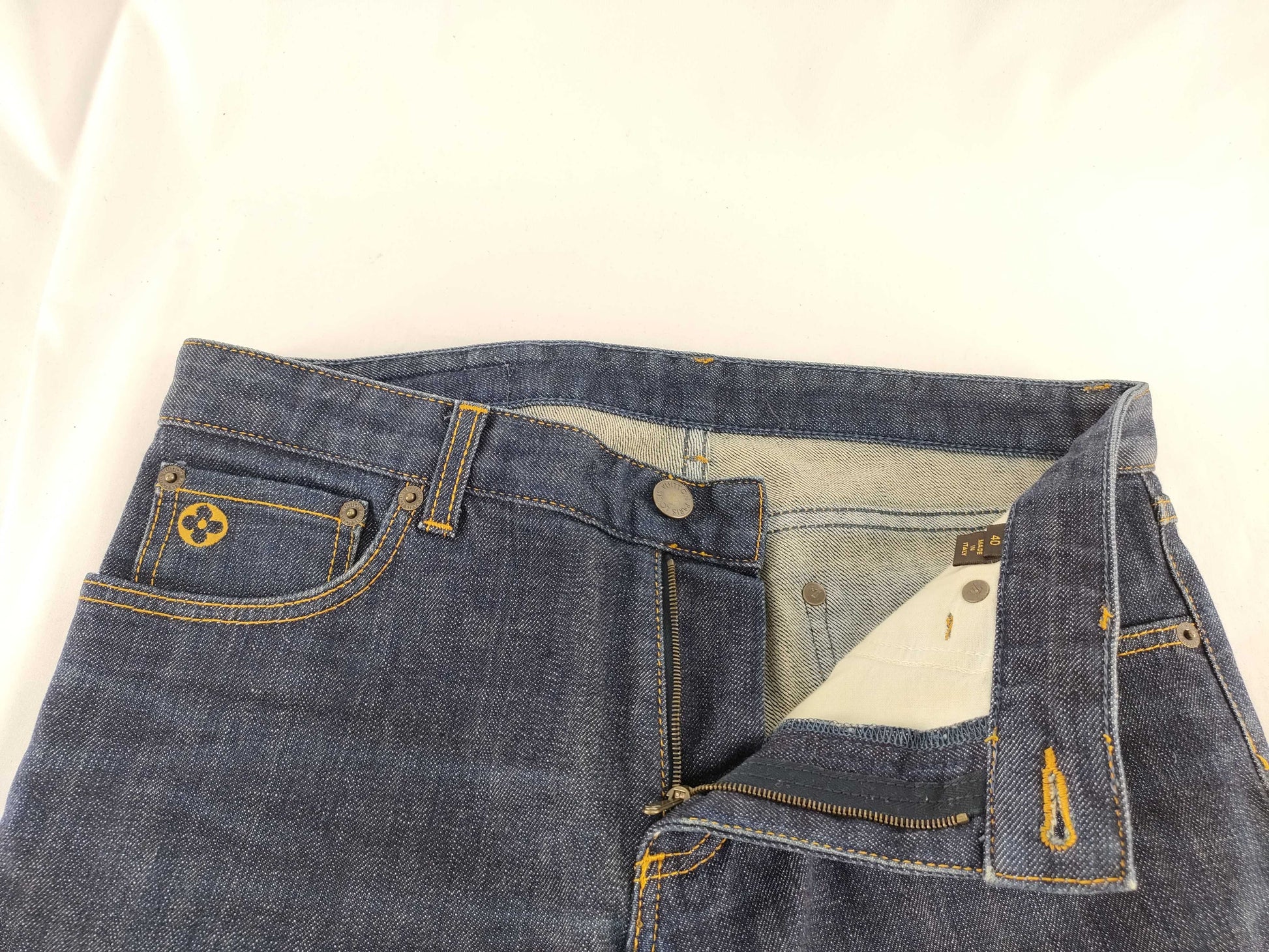 LOUIS VUITTON Louis Vuitton size 40 denim jeans pants