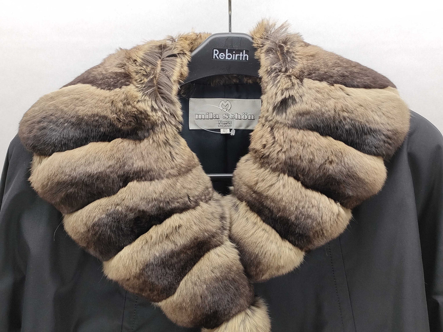 Mila Schon 100% Silk Coat with Chinchilla Fur, Size 40, Black, Dry Cleaned