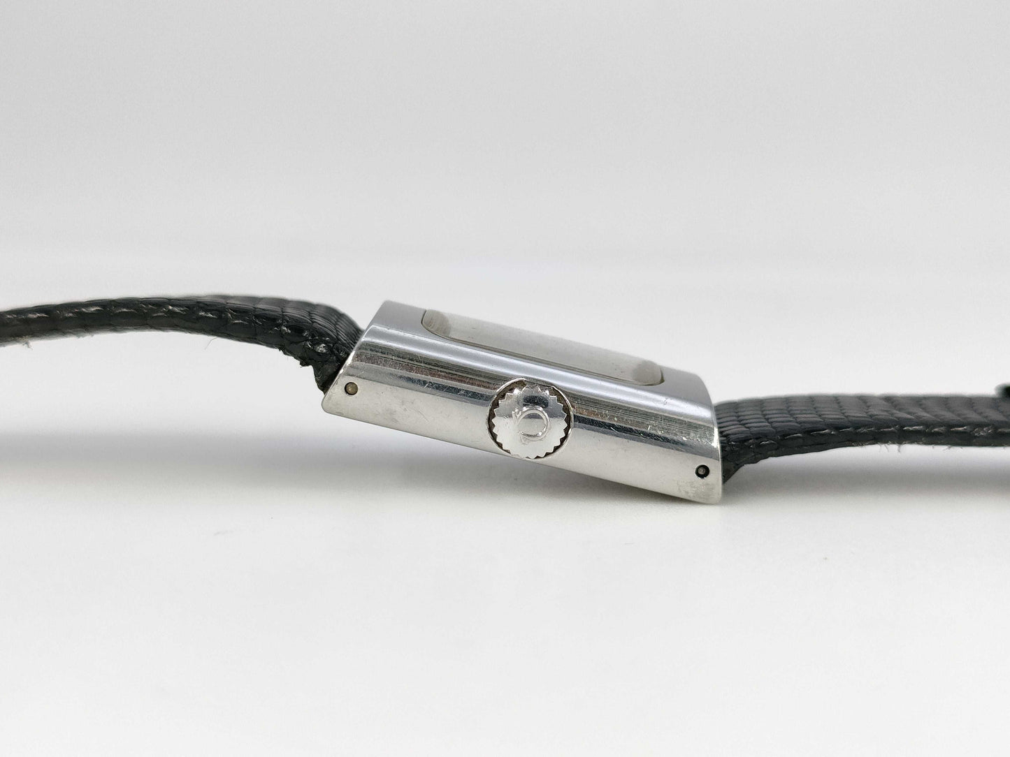 OMEGA Devil Devil Hand-Wound Blue Dial Women's Watch