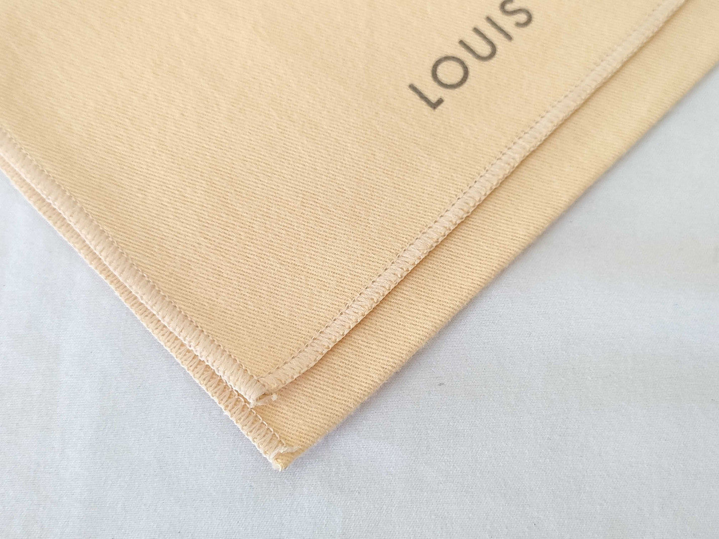 LOUIS VUITTON Dust Bags for Long Wallets, 15-Pack