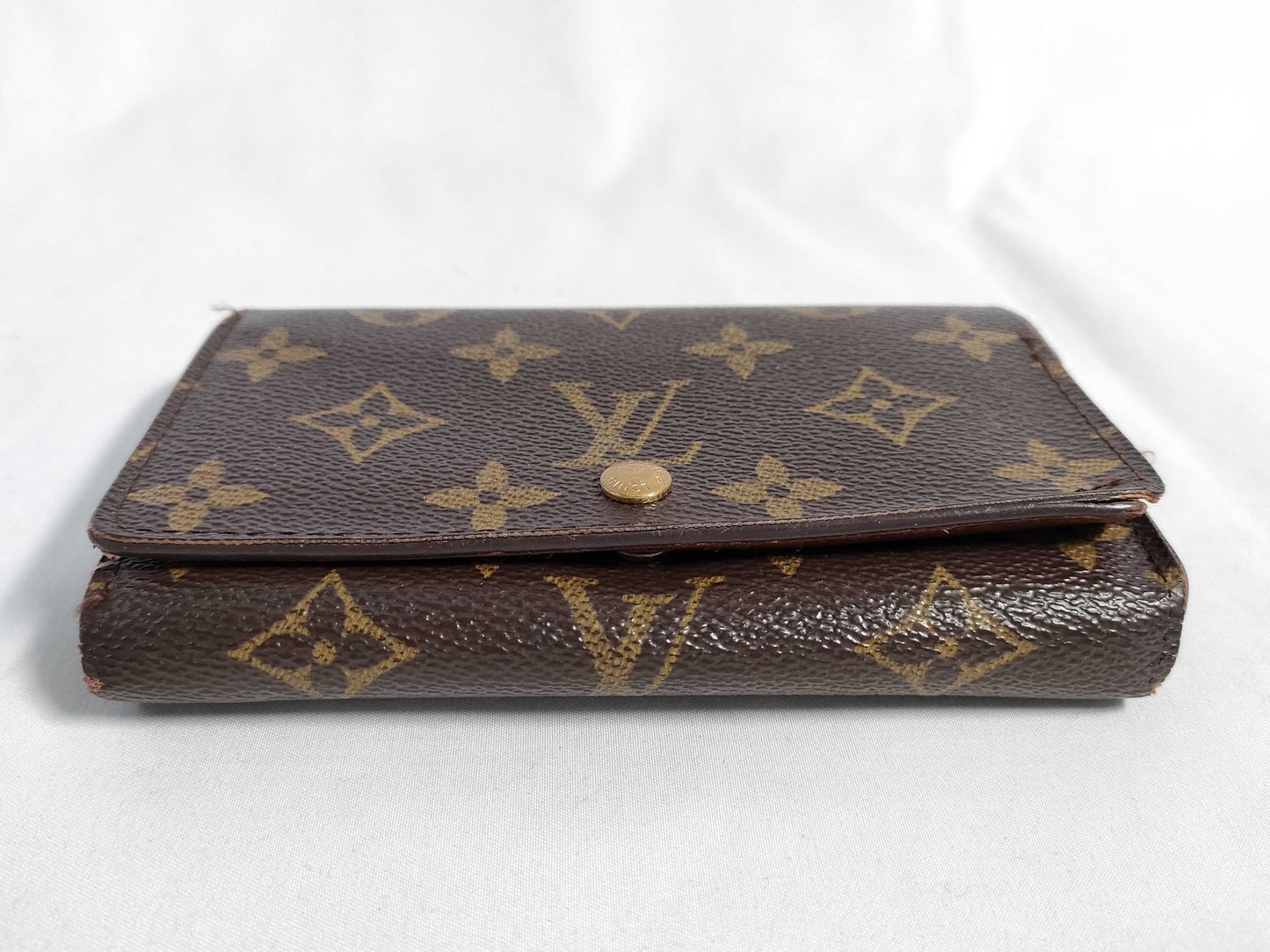 LOUIS VUITTON Monogram Louis Vuitton Monogram Wallet