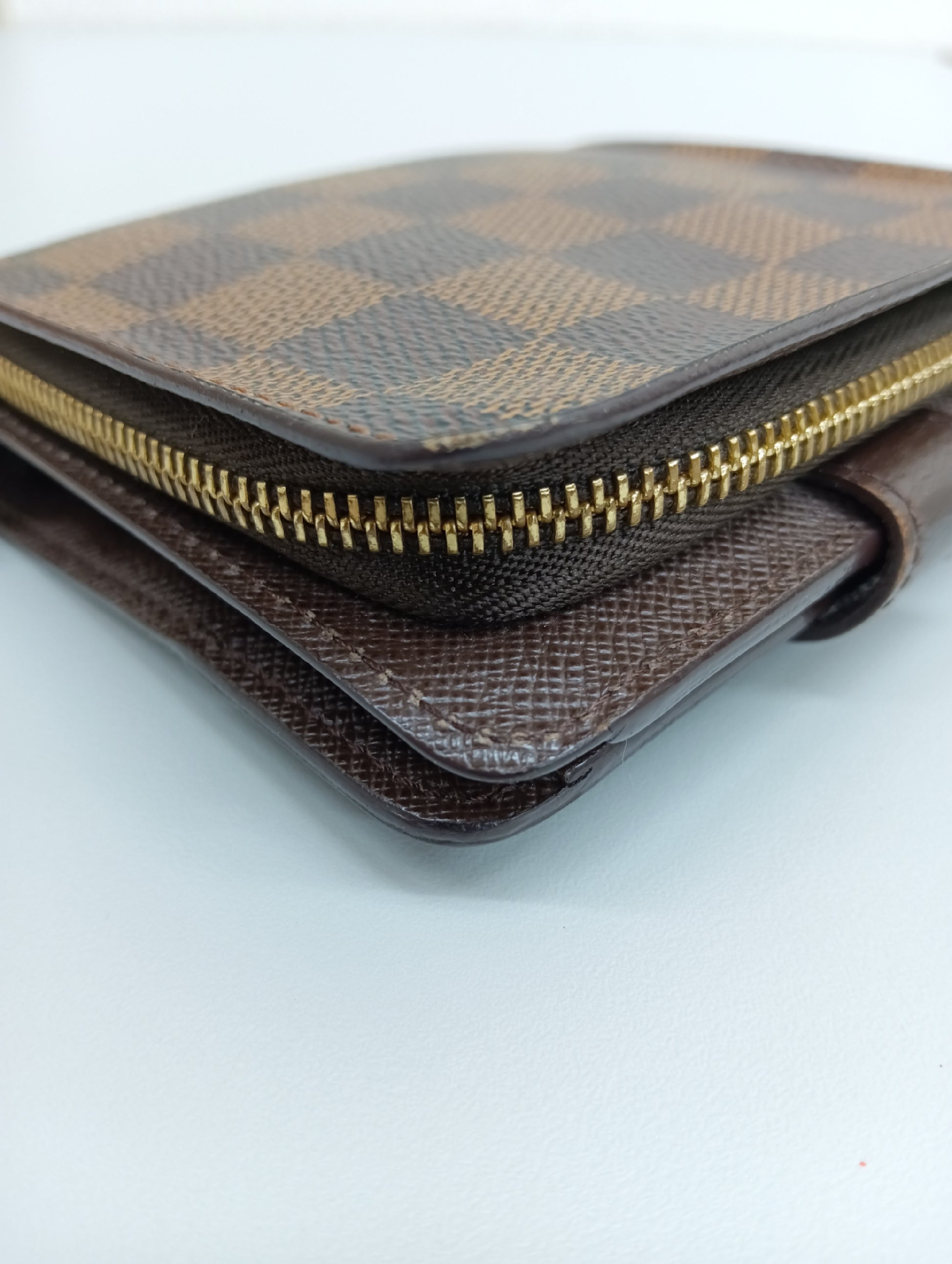 LOUIS VUITTON Vuitton Damier Compact Zip N61668 CA2059 Brown Compact Wallet Wallet