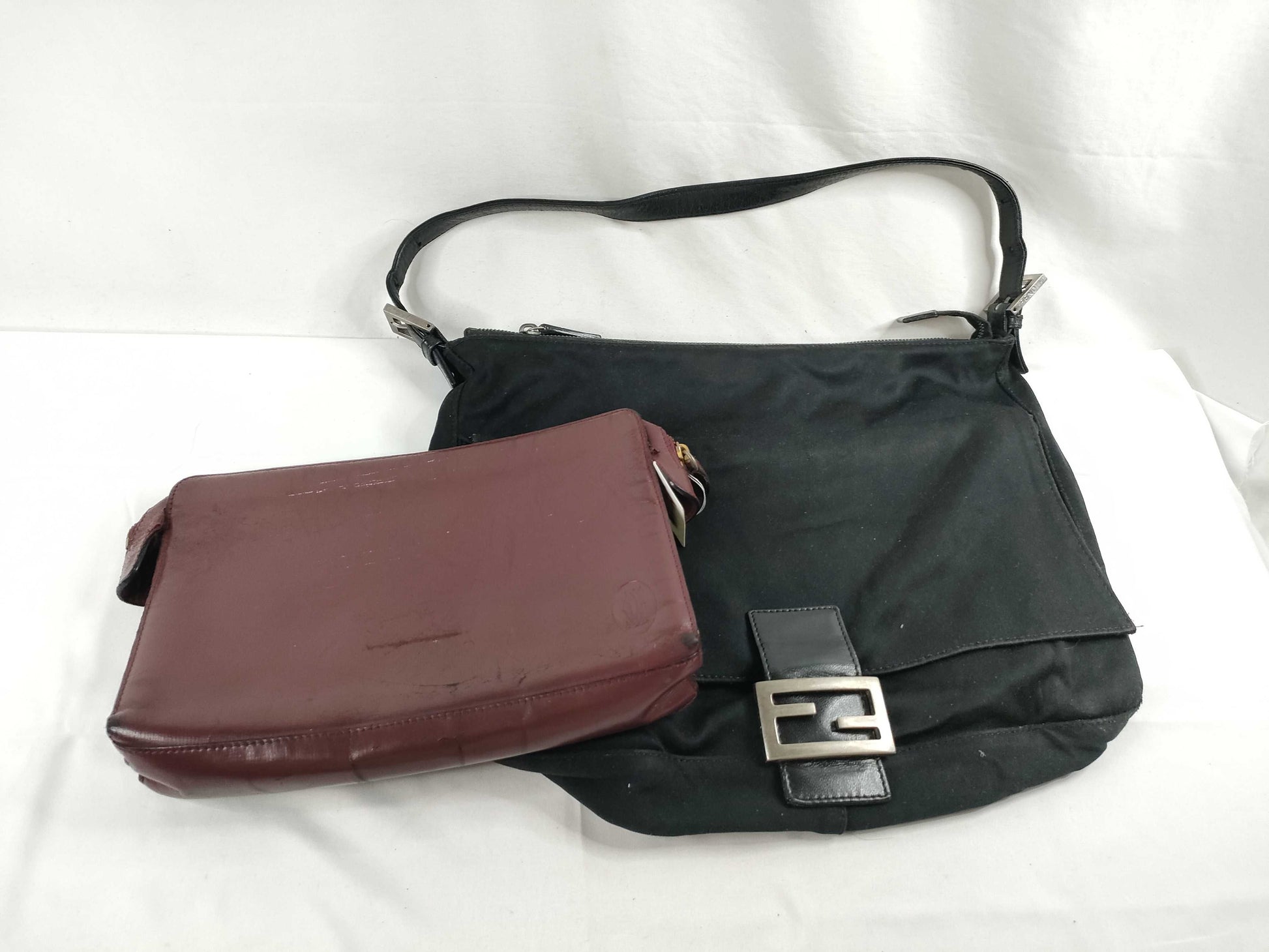 FENDI Mamma Bucket Shoulder Bag