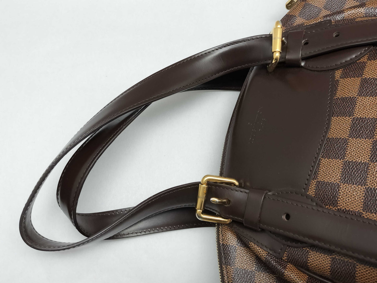 LOUIS VUITTON Damier Louis Vuitton Damier Handbag Handbag