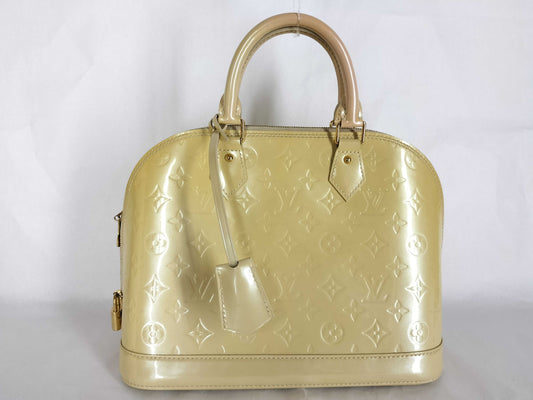 LOUIS VUITTON Vernis Louis Vuitton Enamel Alma Shoulder Bag Handbag
