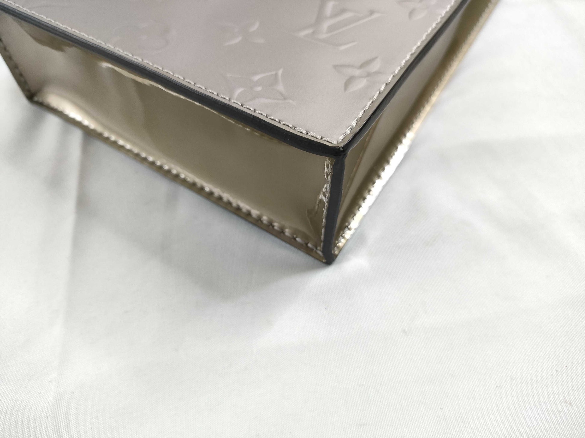 LOUIS VUITTON Louis Vuitton Tote Bag Handbag