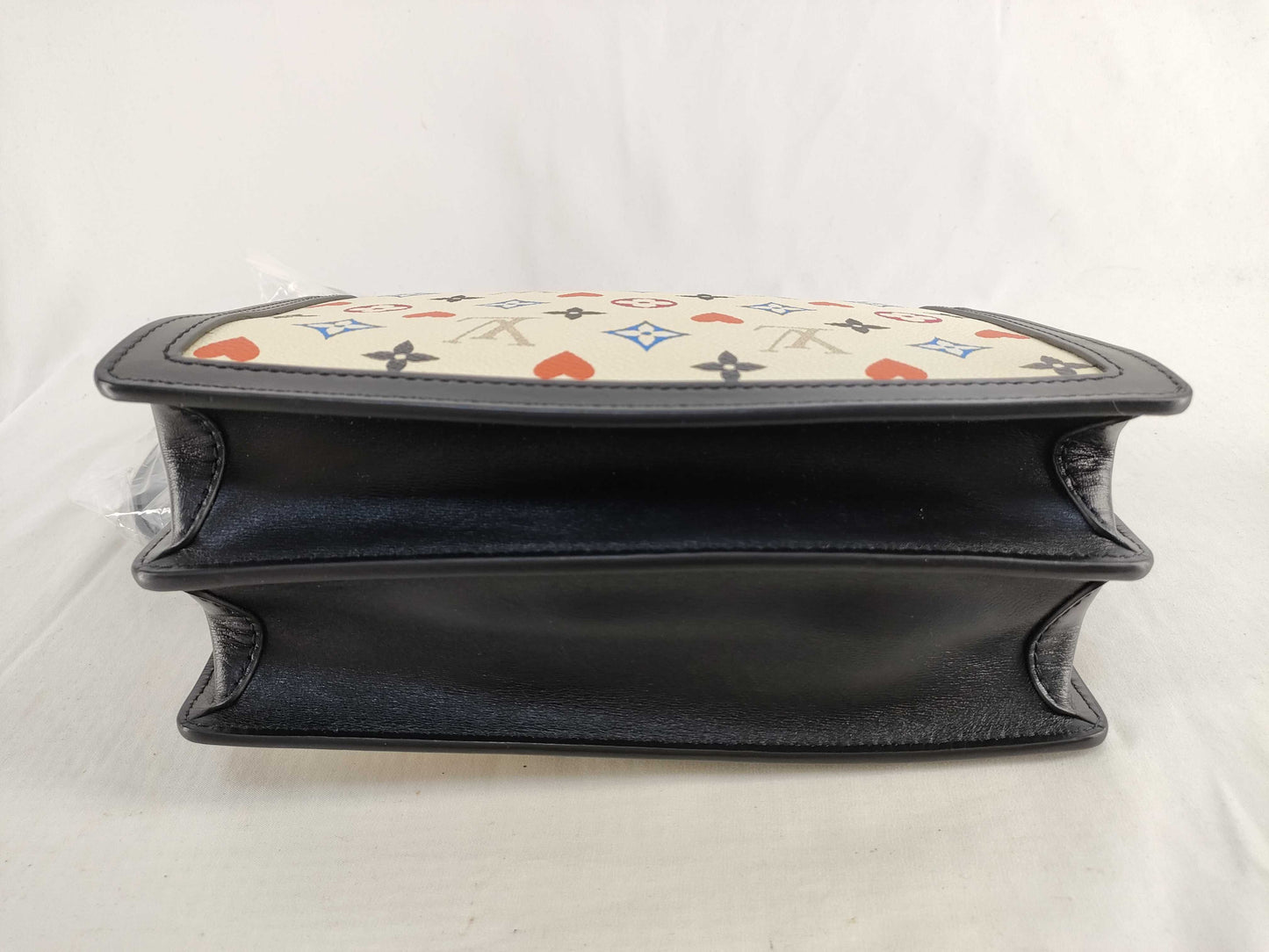 LOUIS VUITTON Louis Vuitton Dauphine Shoulder Bag