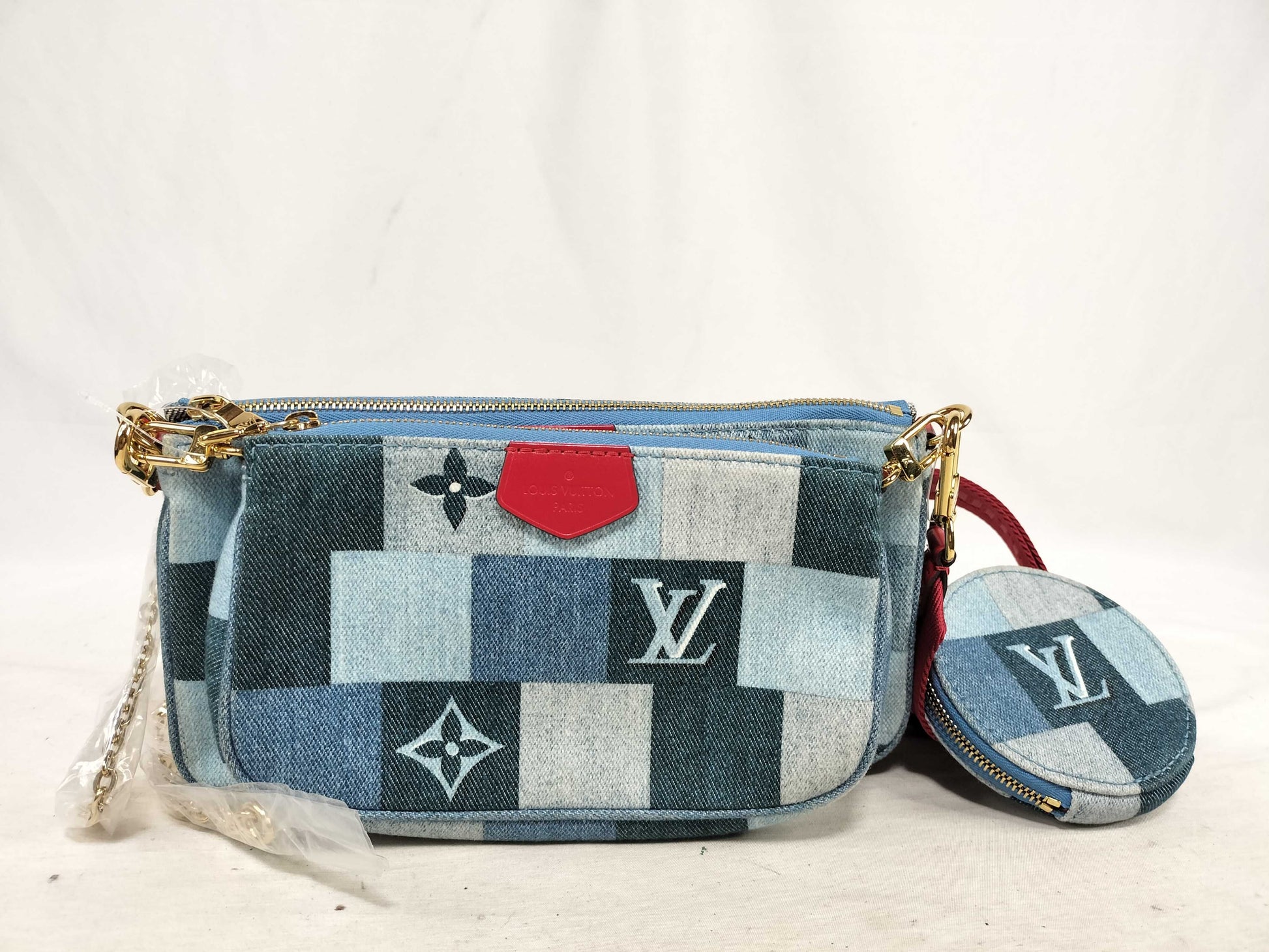 LOUIS VUITTON Monogram Multi Pochette Accessoires Shoulder Bag