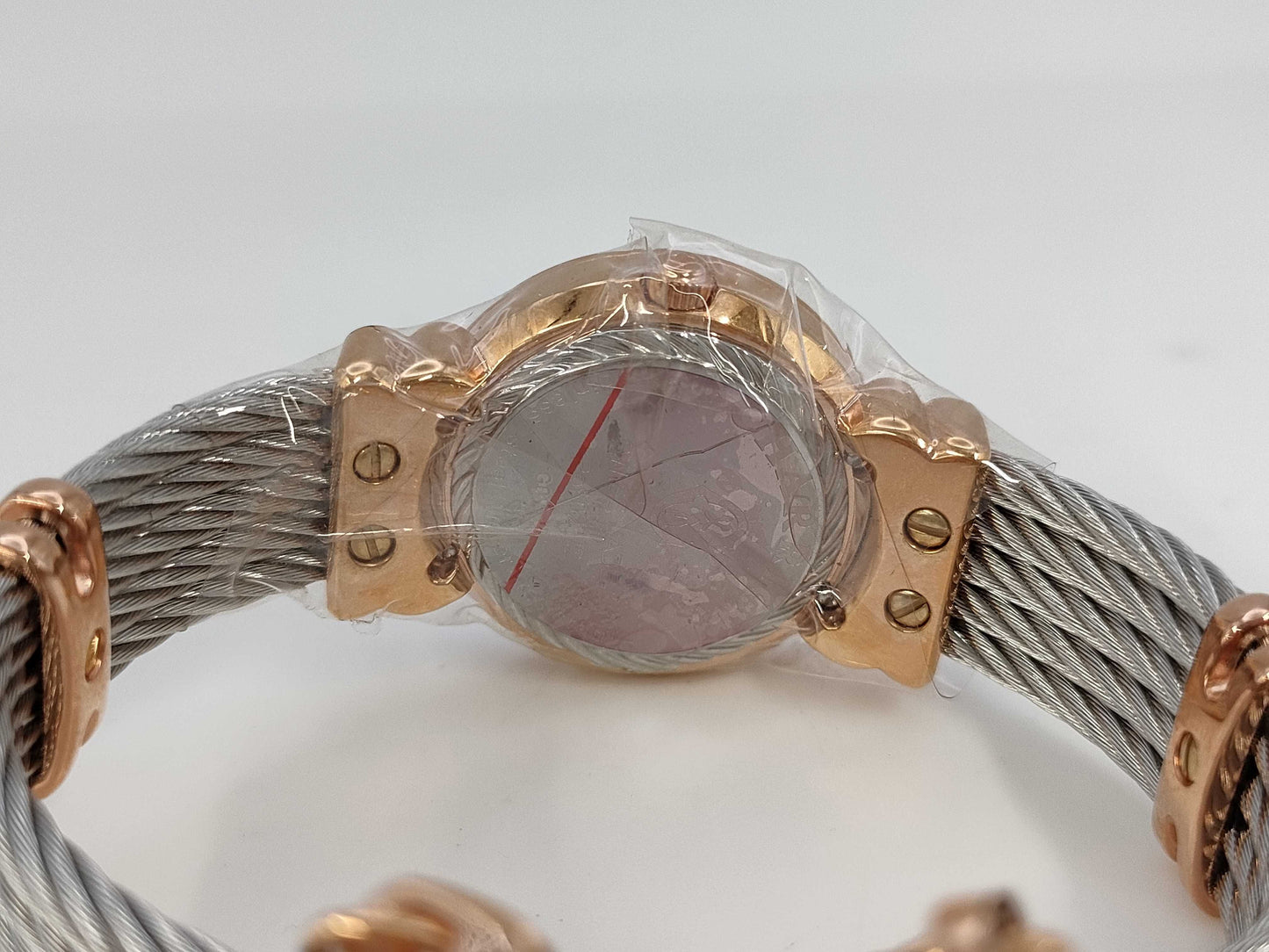 CHARRIOL 028LP.540.326 G09761 Quartz Shell Dial Women's Watch