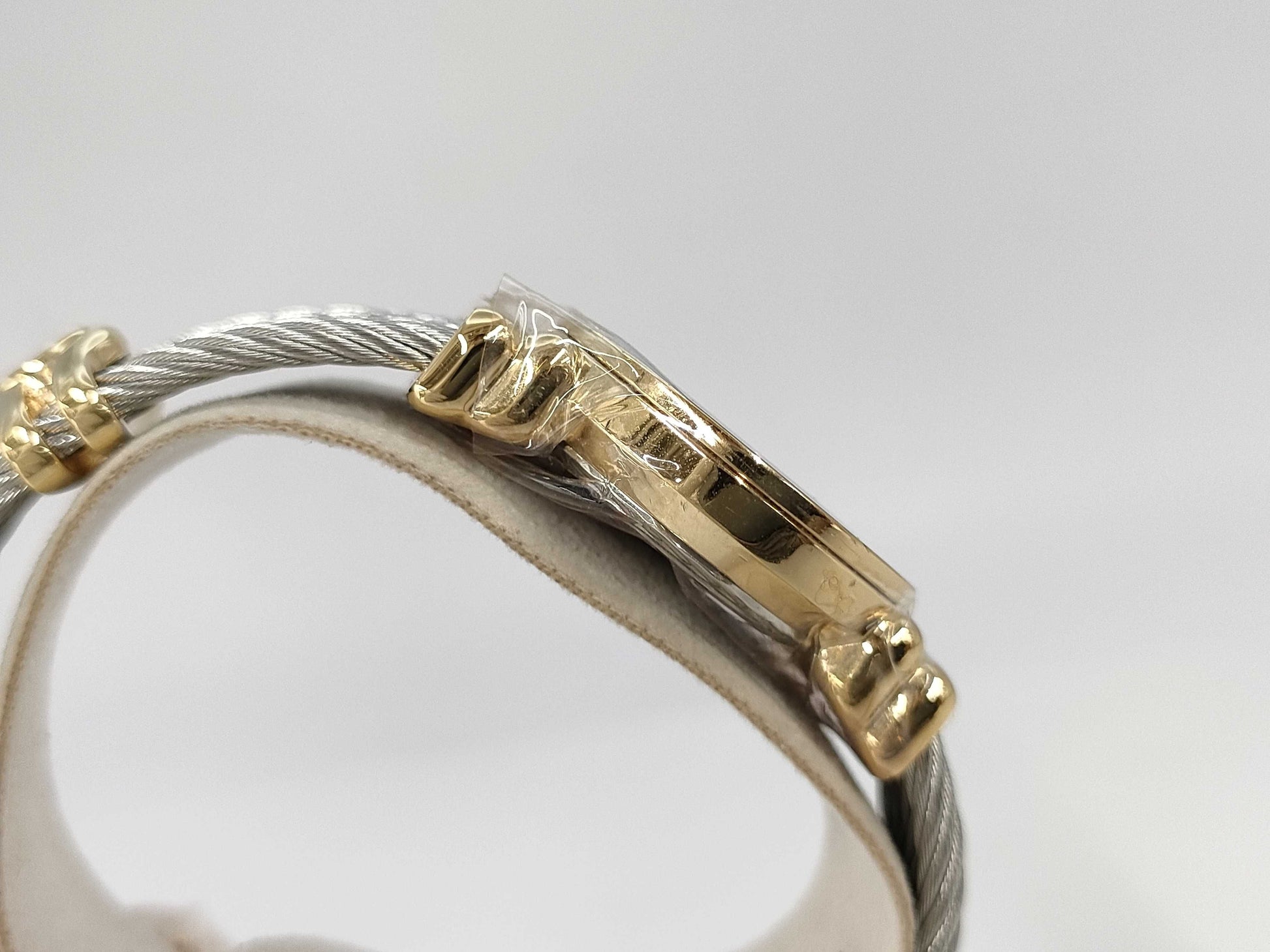 CHARRIOL 028YBI.540.560 P01646 Quartz Blue Shell Dial Women's Watch