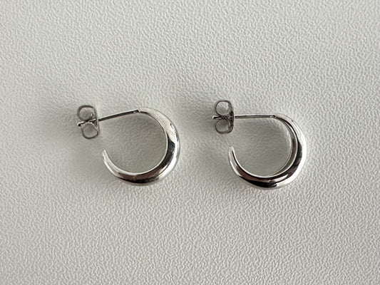 MARIHA Mystic Orbs Earrings Silver Collar Earrings