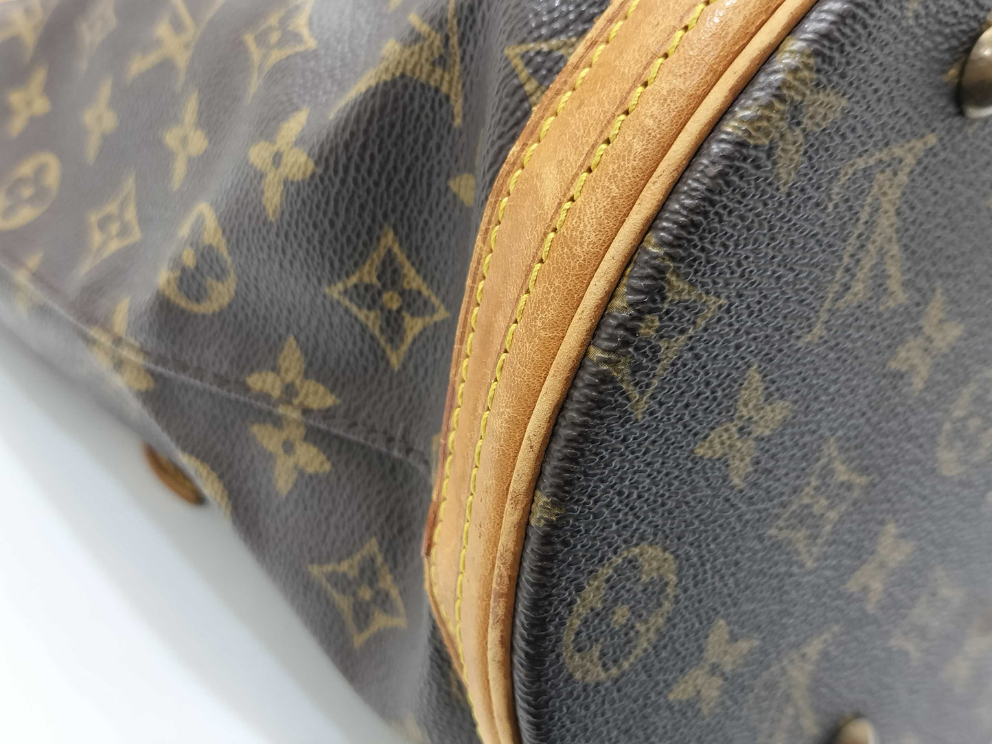 LOUIS VUITTON Monogram Vuitton M42236 Bucket GM Tote Bag Monogram Canvas Brown Tote Bag