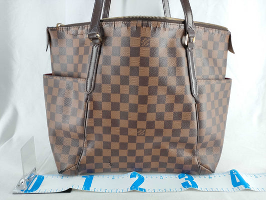 LOUIS VUITTON Damier Totally MM Evenu AR2124 Handbag