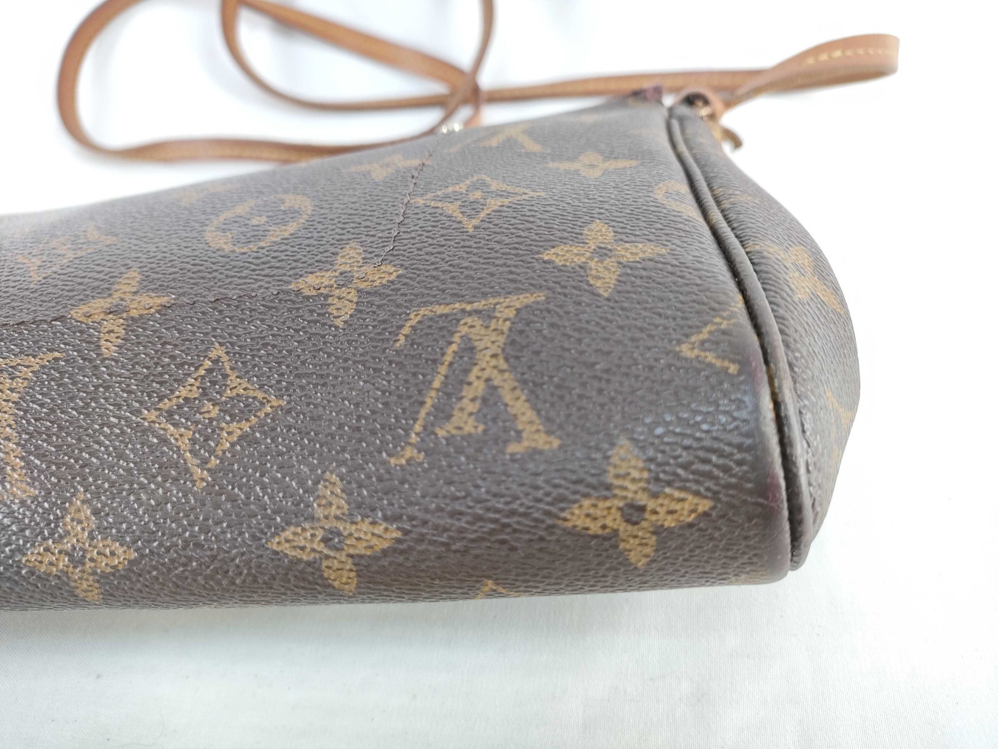 LOUIS VUITTON Monogram Favorite PM Monogram SD5116 Shoulder Bag