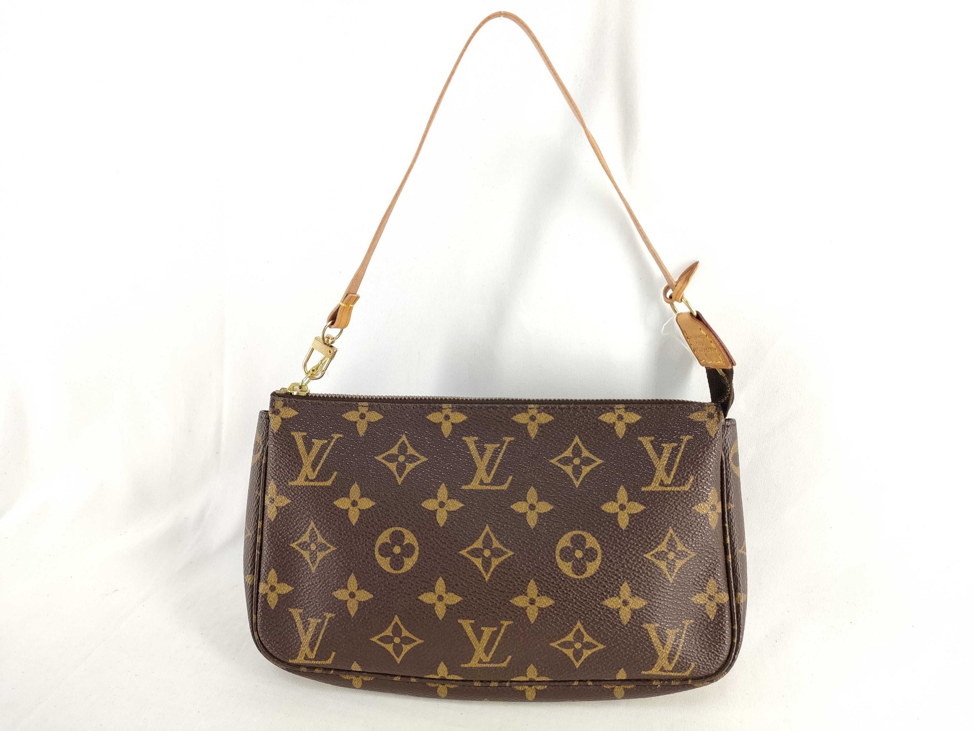 LOUIS VUITTON Monogram Accessoir Monogram AR0998 Pouch