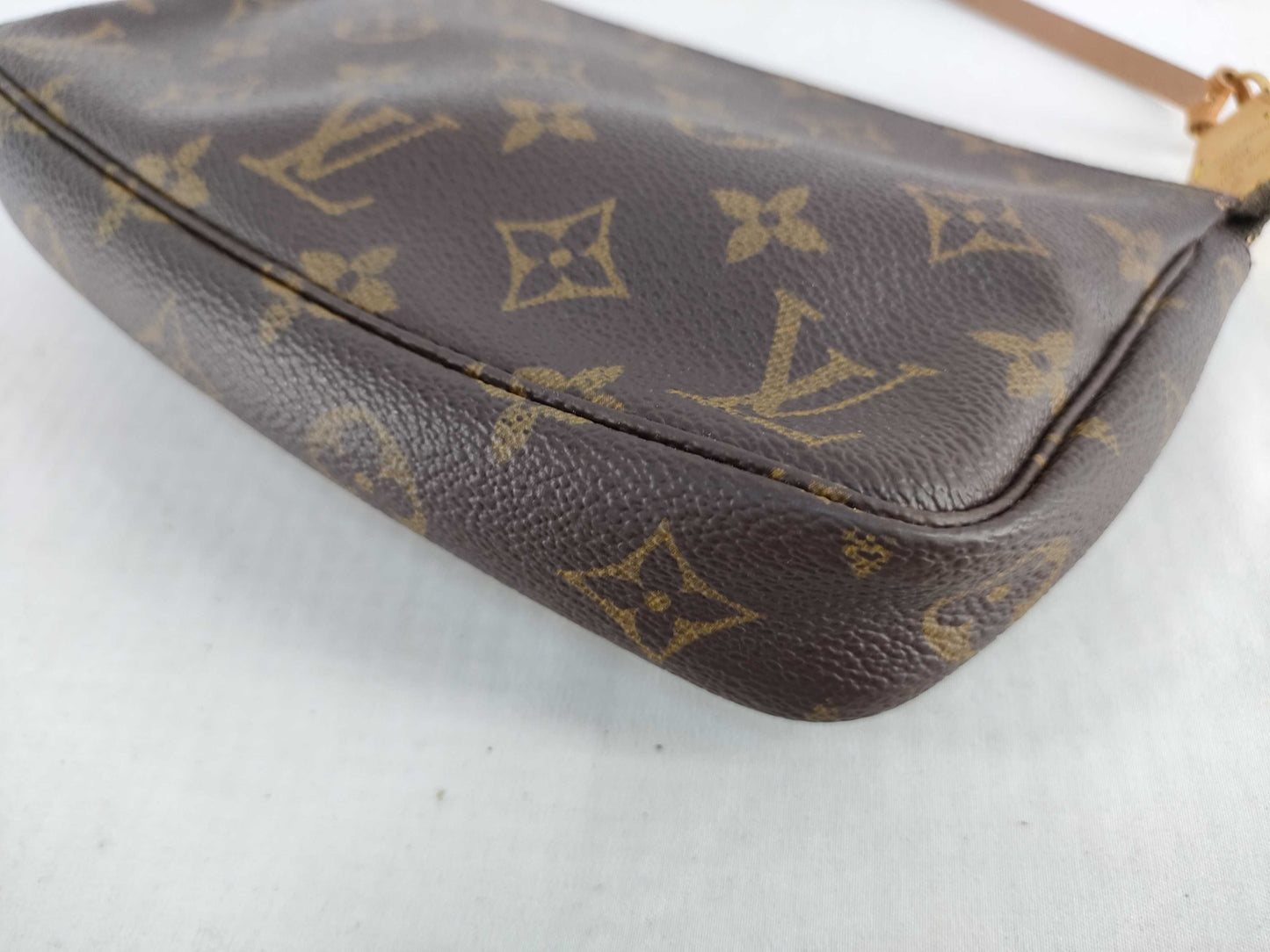 LOUIS VUITTON Monogram Accessoir Monogram AR0030 Pouch