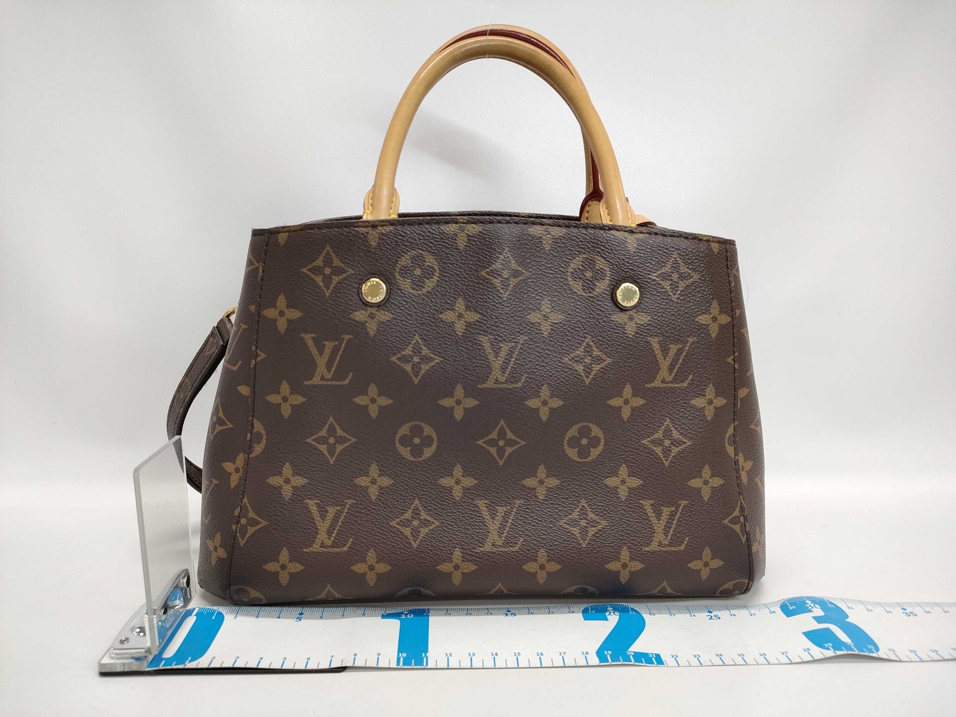 LOUIS VUITTON Louis Vuitton Monogram Montaigne Handbag