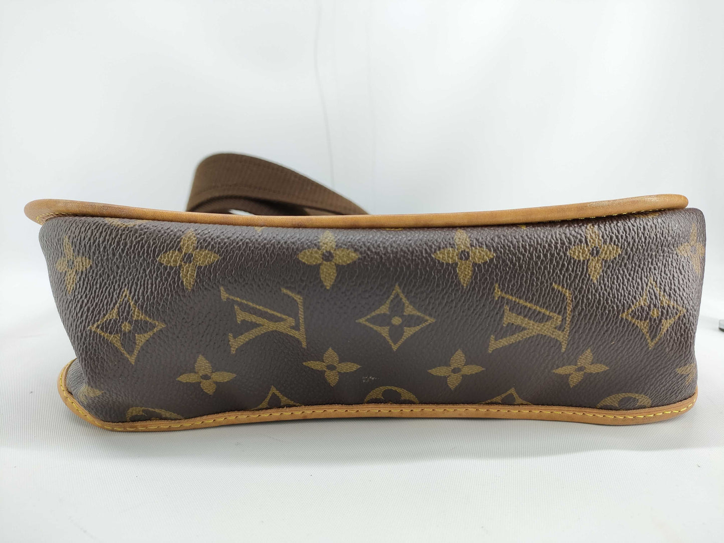 LOUIS VUITTON Monogram LOUIS VUITTON Monogram Messenger Boss Fall M40106 Shoulder Bag