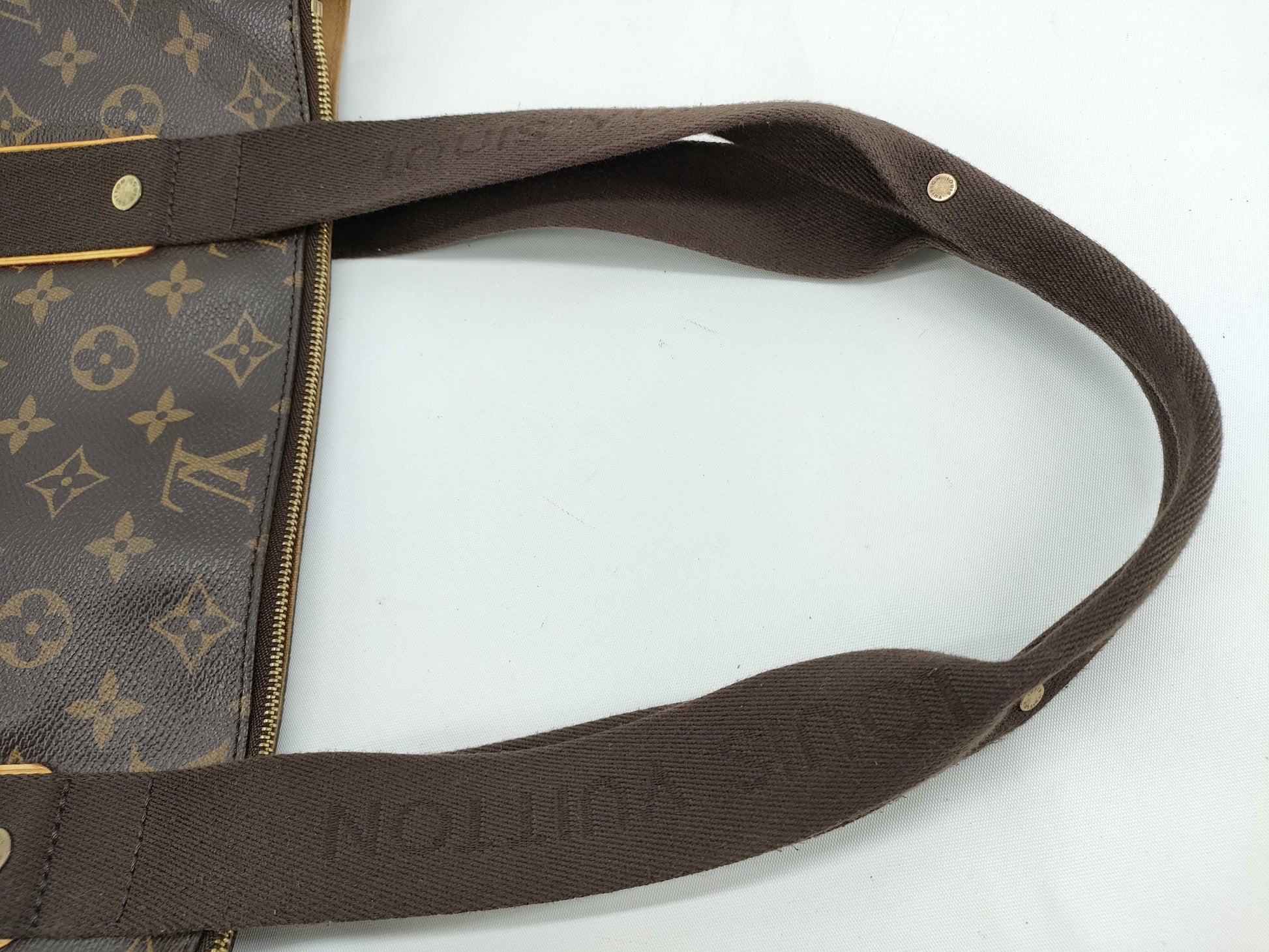 LOUIS VUITTON Monogram LOUIS VUITTON Monogram Cava Bobourg M53013 Tote Bag