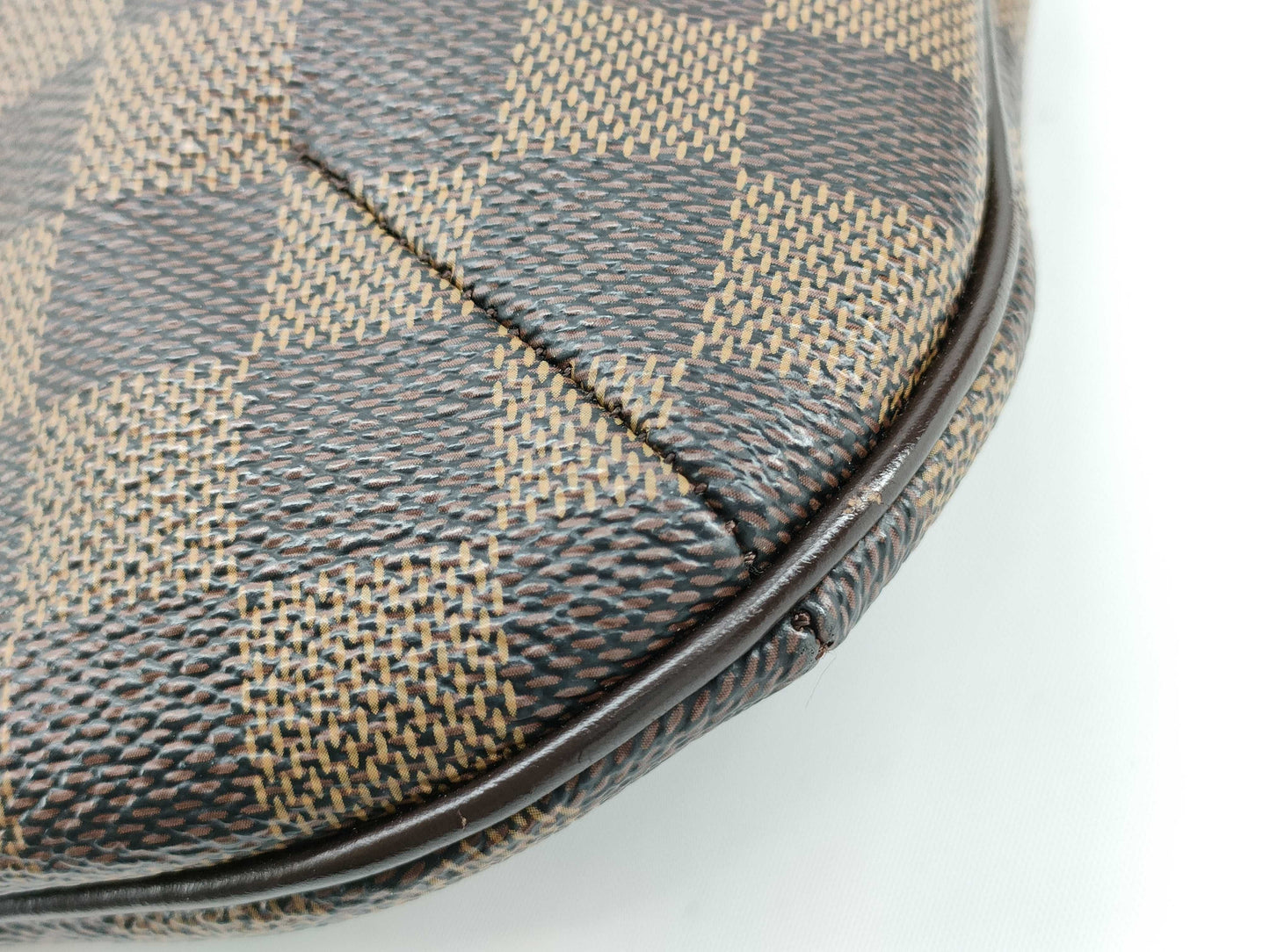 LOUIS VUITTON Damier LOUIS VUITTON Bloomsbury PM N42251 Shoulder Bag