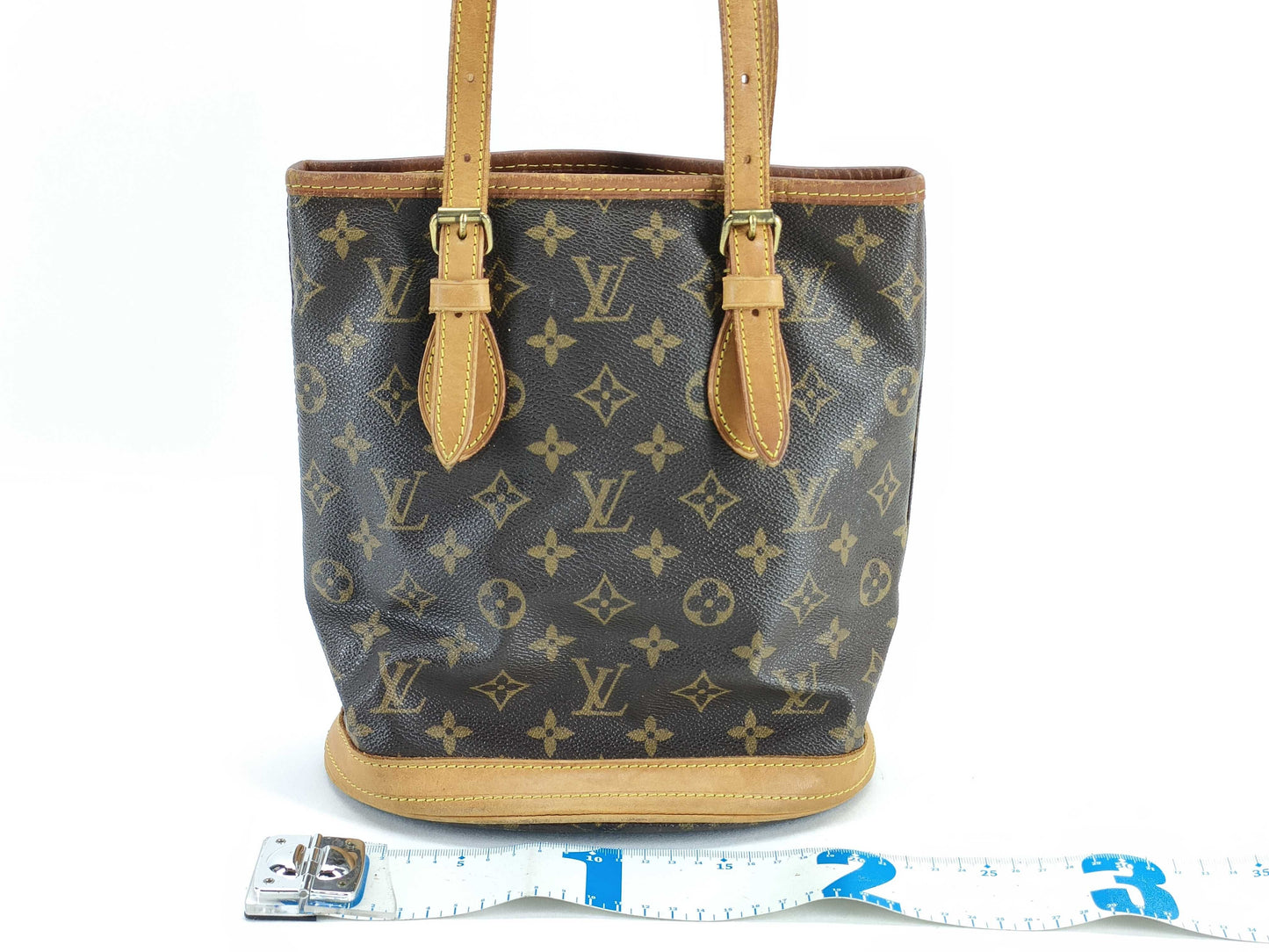 LOUIS VUITTON Monogram Louis Vuitton Petit Bucket Monogram Tote Bag