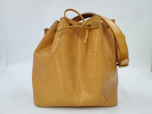 LOUIS VUITTON Louis Vuitton Epi Handbag