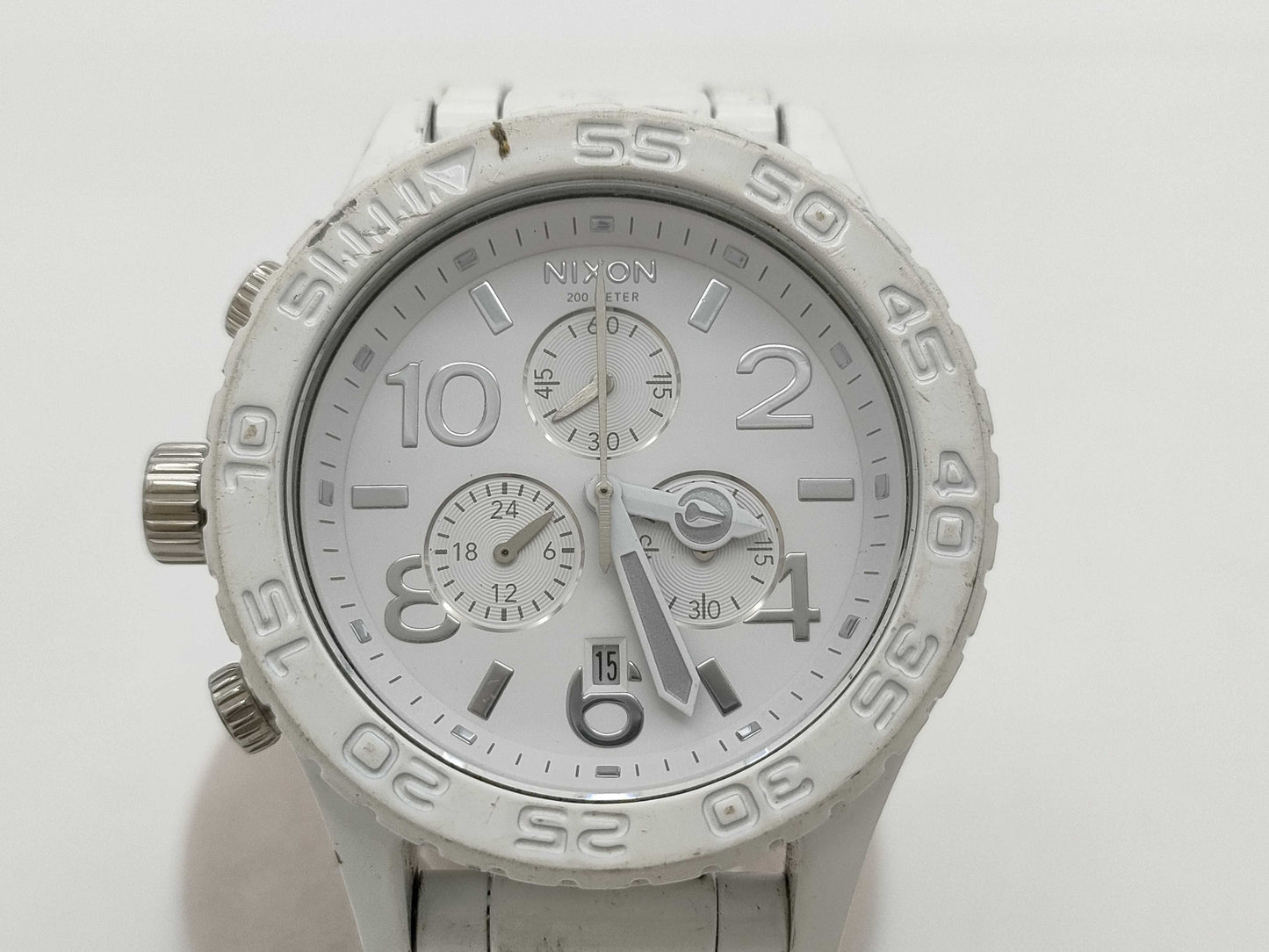Nixon 42-20 White Chrono 14F Quartz Immovable Men's Watch
