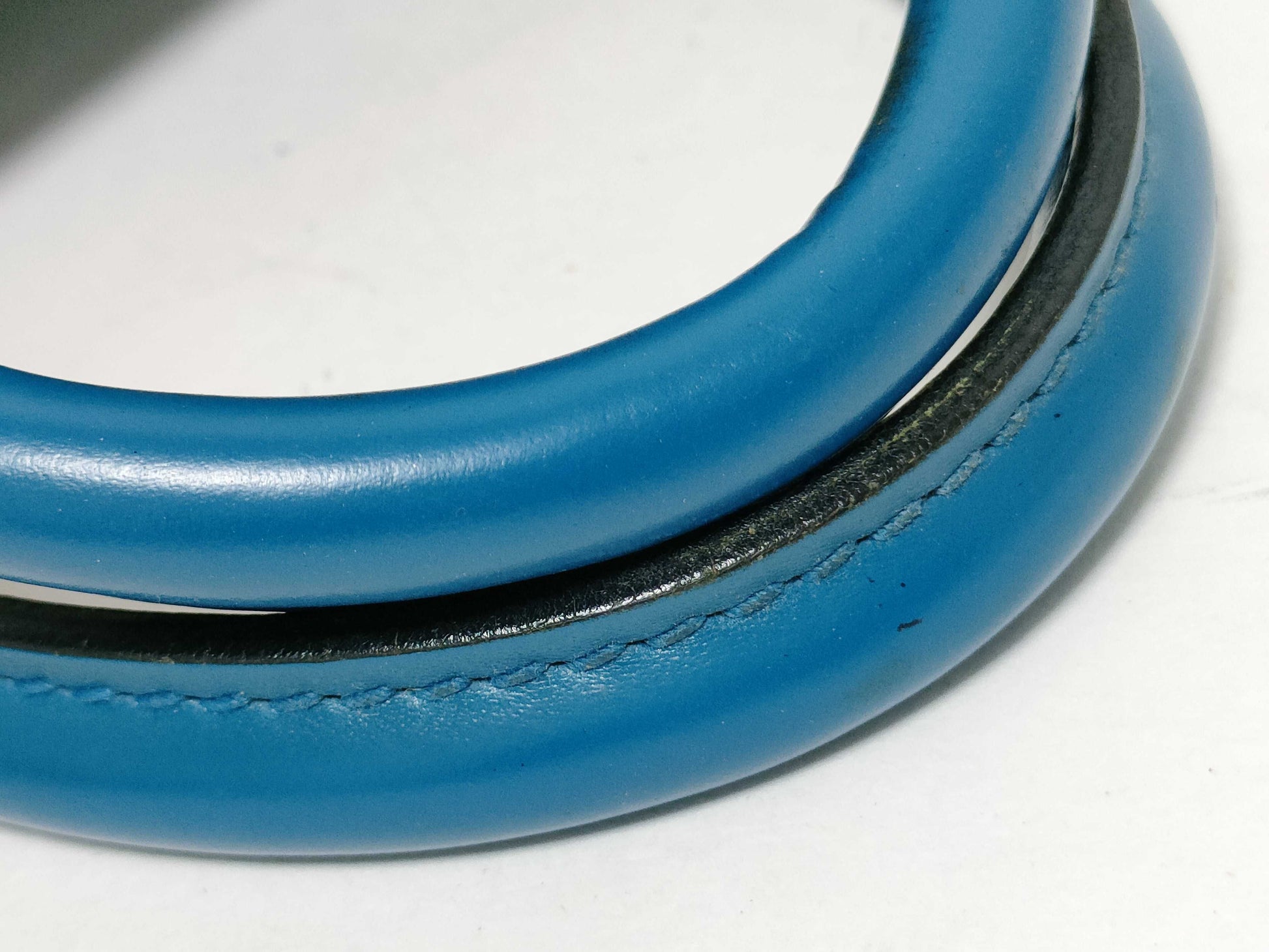 LOUIS VUITTON Epi LV Epi Speedy Handbag