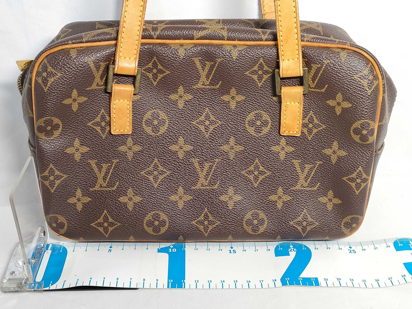 LOUIS VUITTON Monogram LV Monogram Cite Shoulder Bag