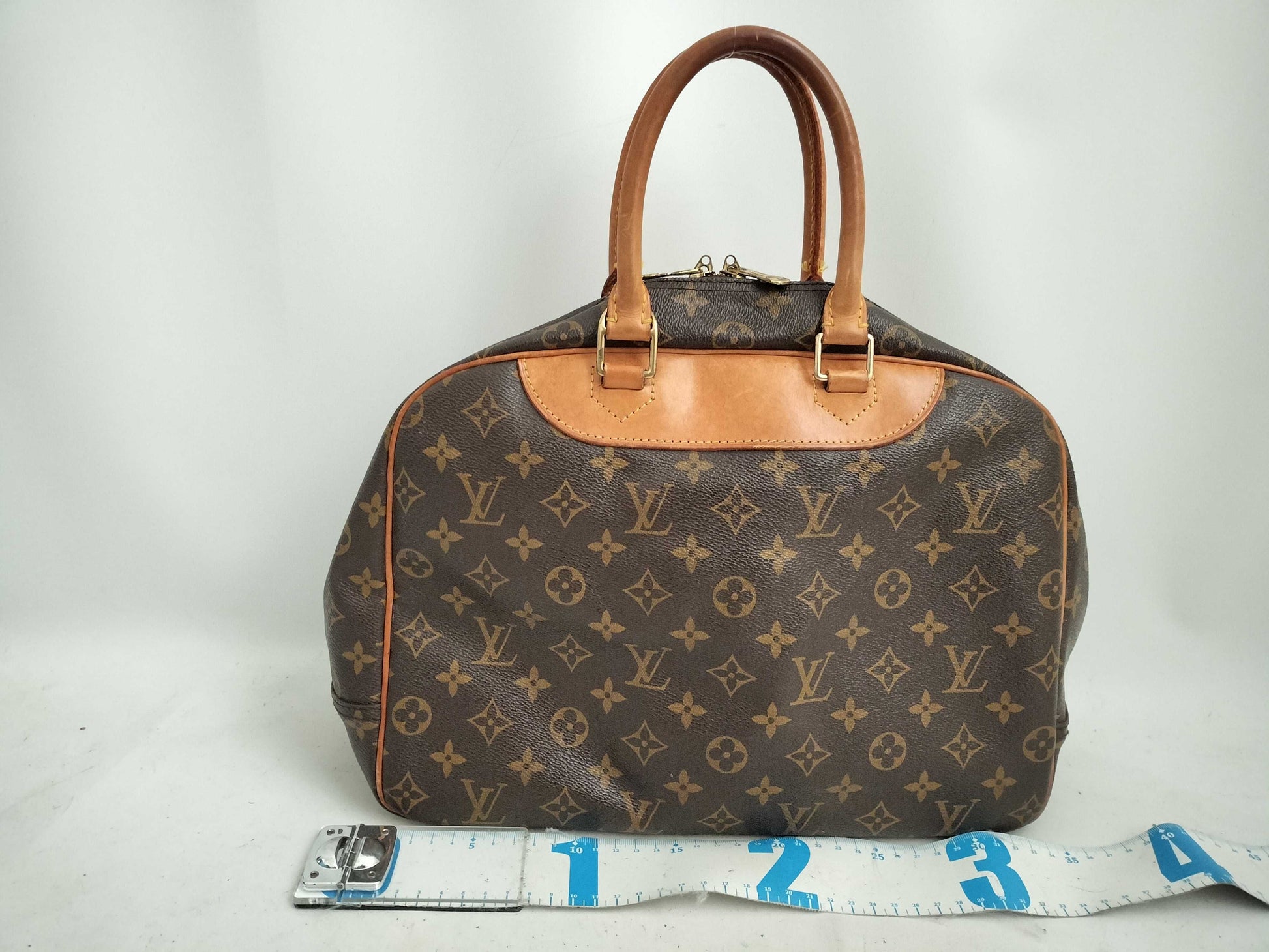 LOUIS VUITTON Monogram LV Deauville M47270 Monogram Handbag