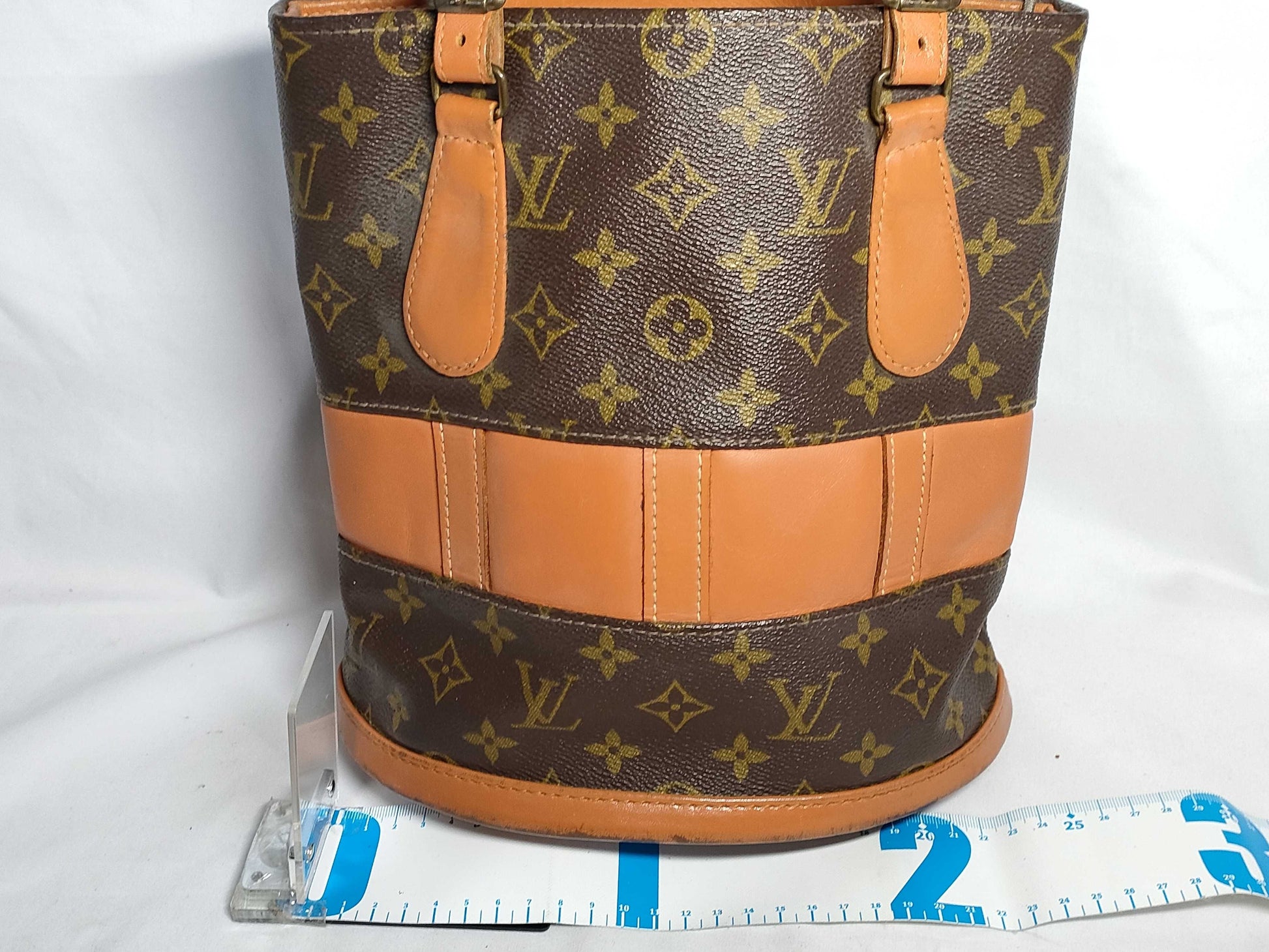 LOUIS VUITTON Vuitton Bags & Bags
