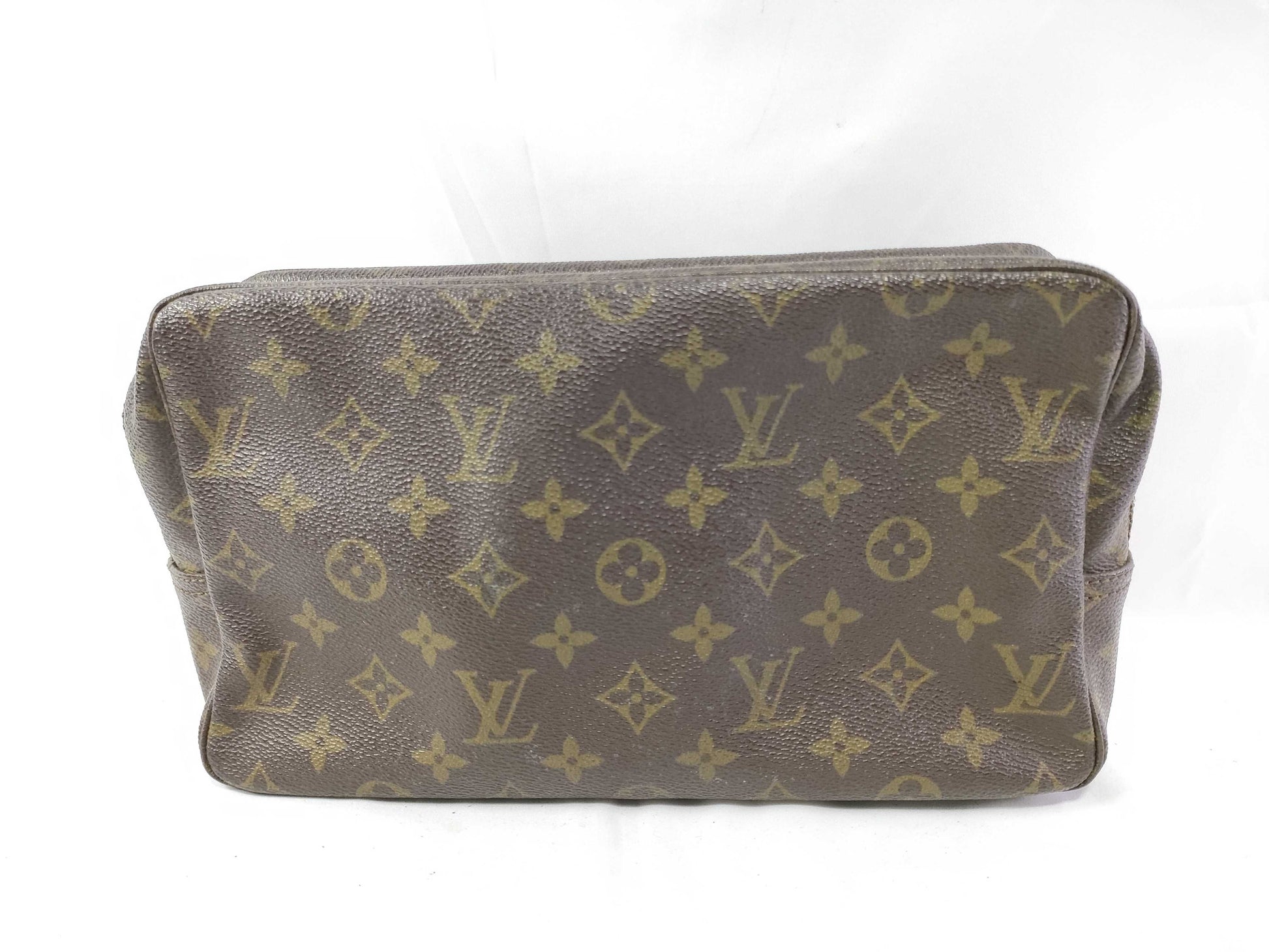 LOUIS VUITTON Monogram Monogram Truth Wallet M47522 Pouch