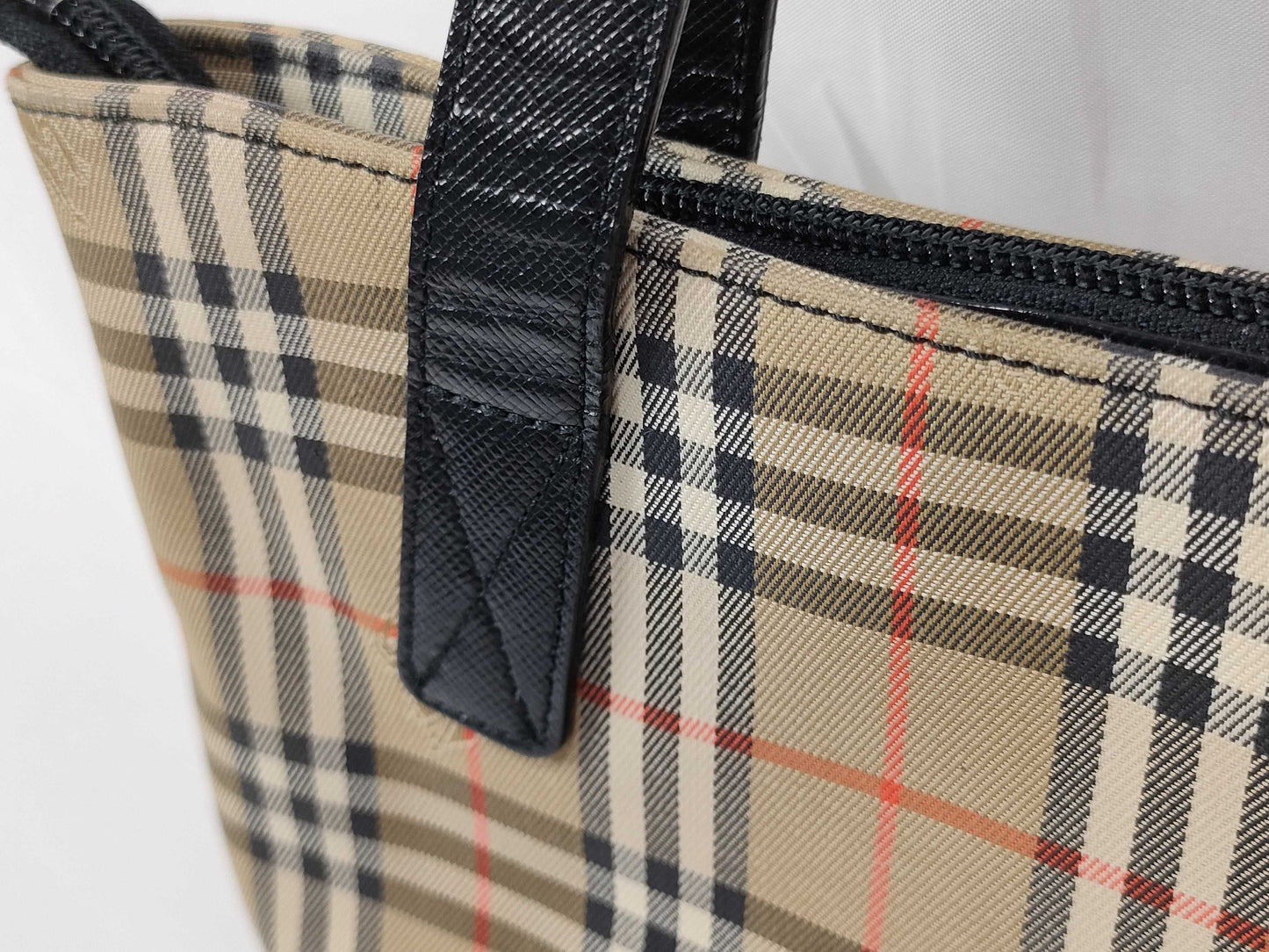 BURBERRY Nova Check Handbag Handbag