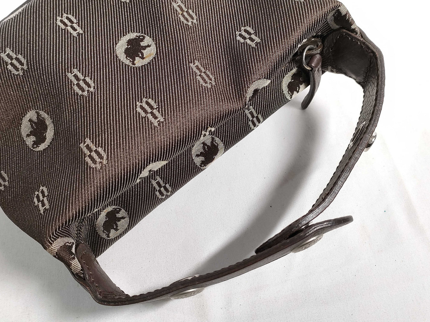 HUNTING WORLD HUNTING WORLD Hunting World Vanity Bag All-Over Print Vanity Bag