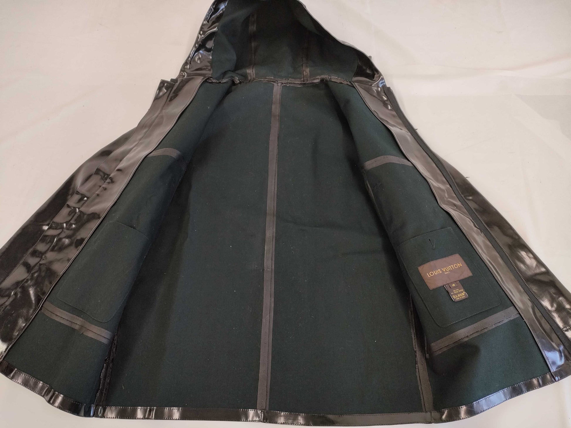 LOUIS VUITTON Louis Vuitton Enamel Hoodie Coat Black 48 Coat