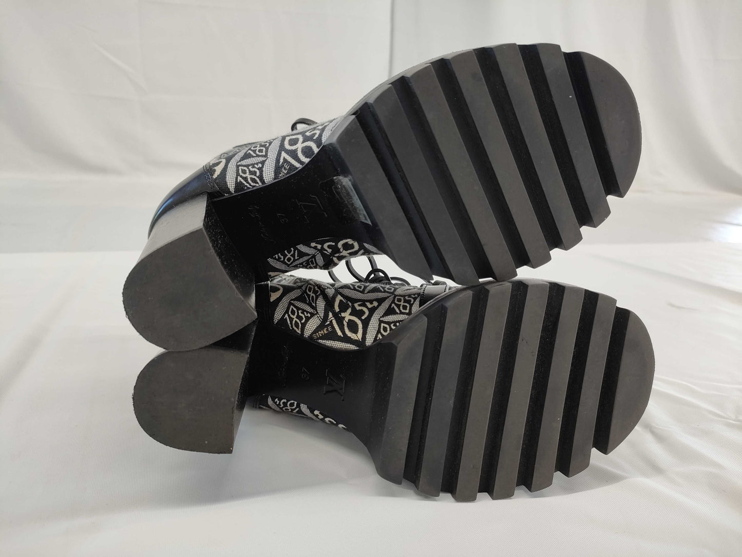 LOUIS VUITTON Star Rail Line Boots Size 37 Other Shoes