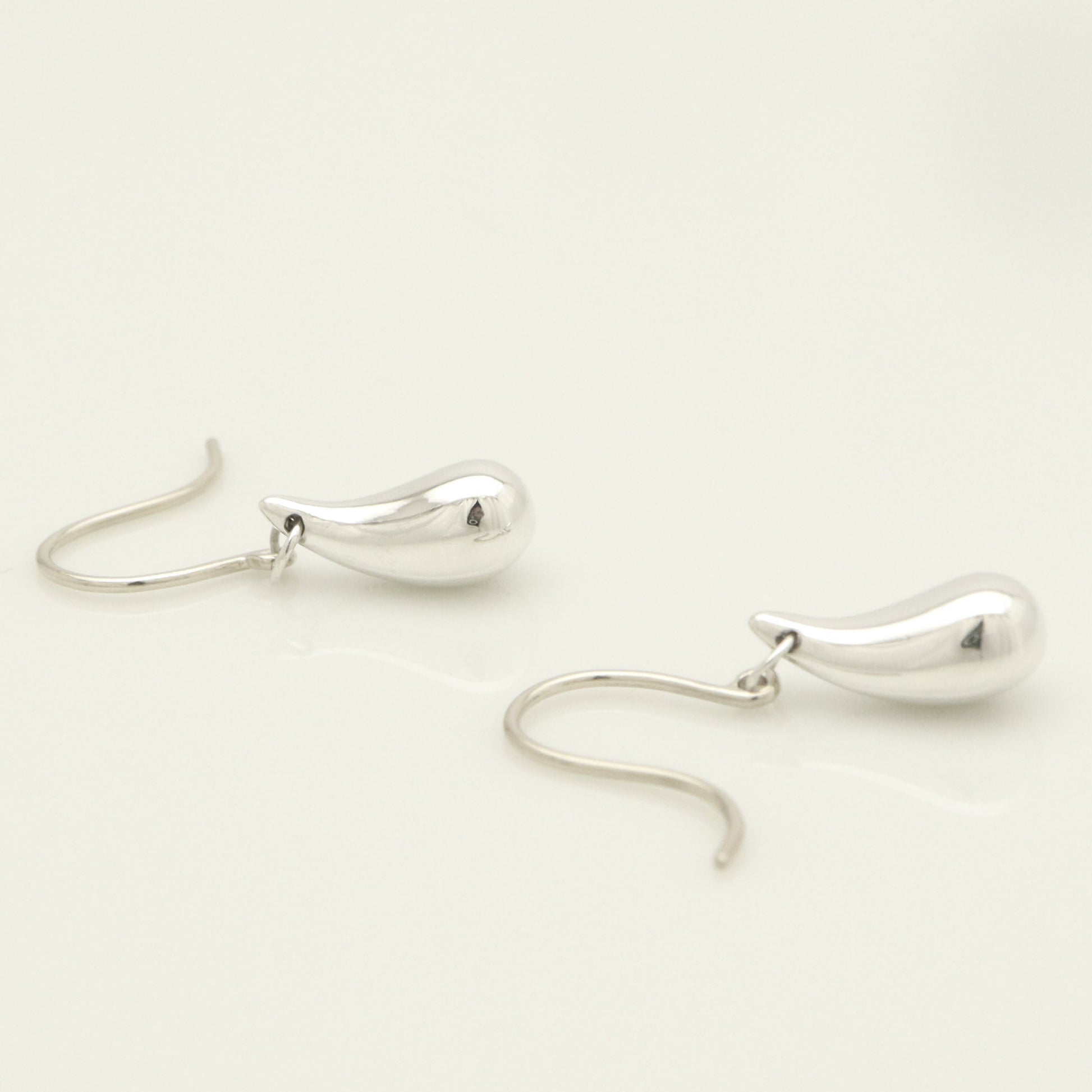 Tiffany&Co. Tiffany&Co. Tiffany&Co. Tiffany&Co. Teardrop Earrings Silver925 SV925 Weight 3.42g Earrings