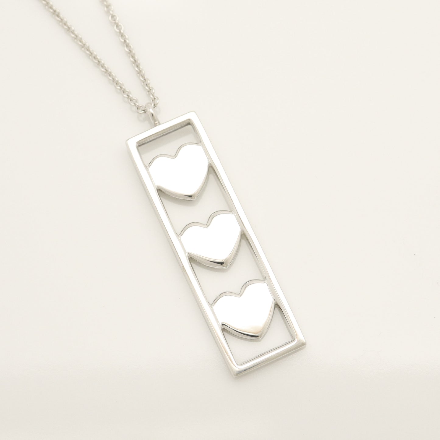 Tiffany&Co. Tiffany&Co. Tiffany&Co. Triple Heart Plate Necklace Pendant Silver925 SV925 Weight 9.26g Necklace