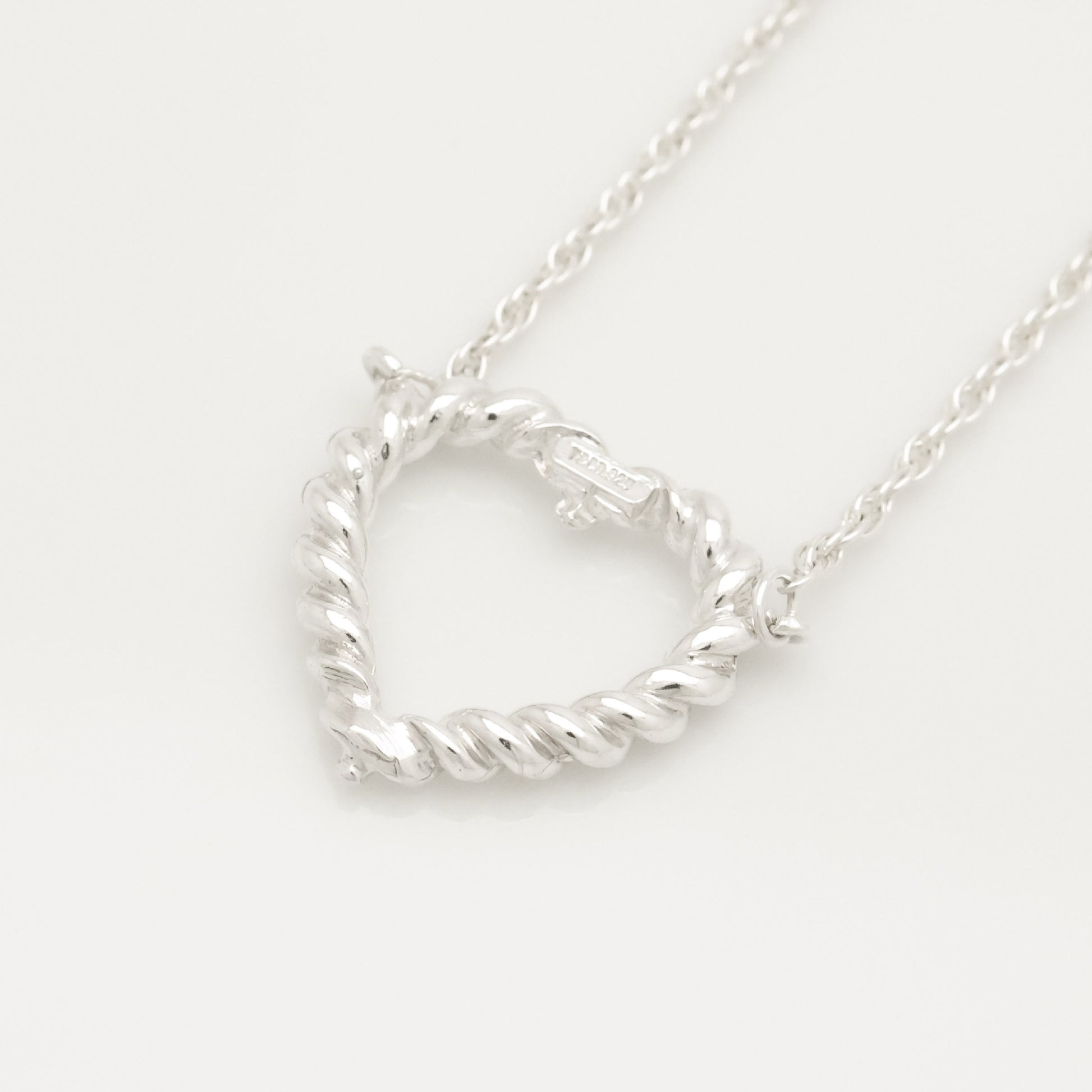 Tiffany&Co. Tiffany&Co. TIFFANY&Co. Twisted Heart Necklace Silver 925 SV925 Weight 7.00g Necklace